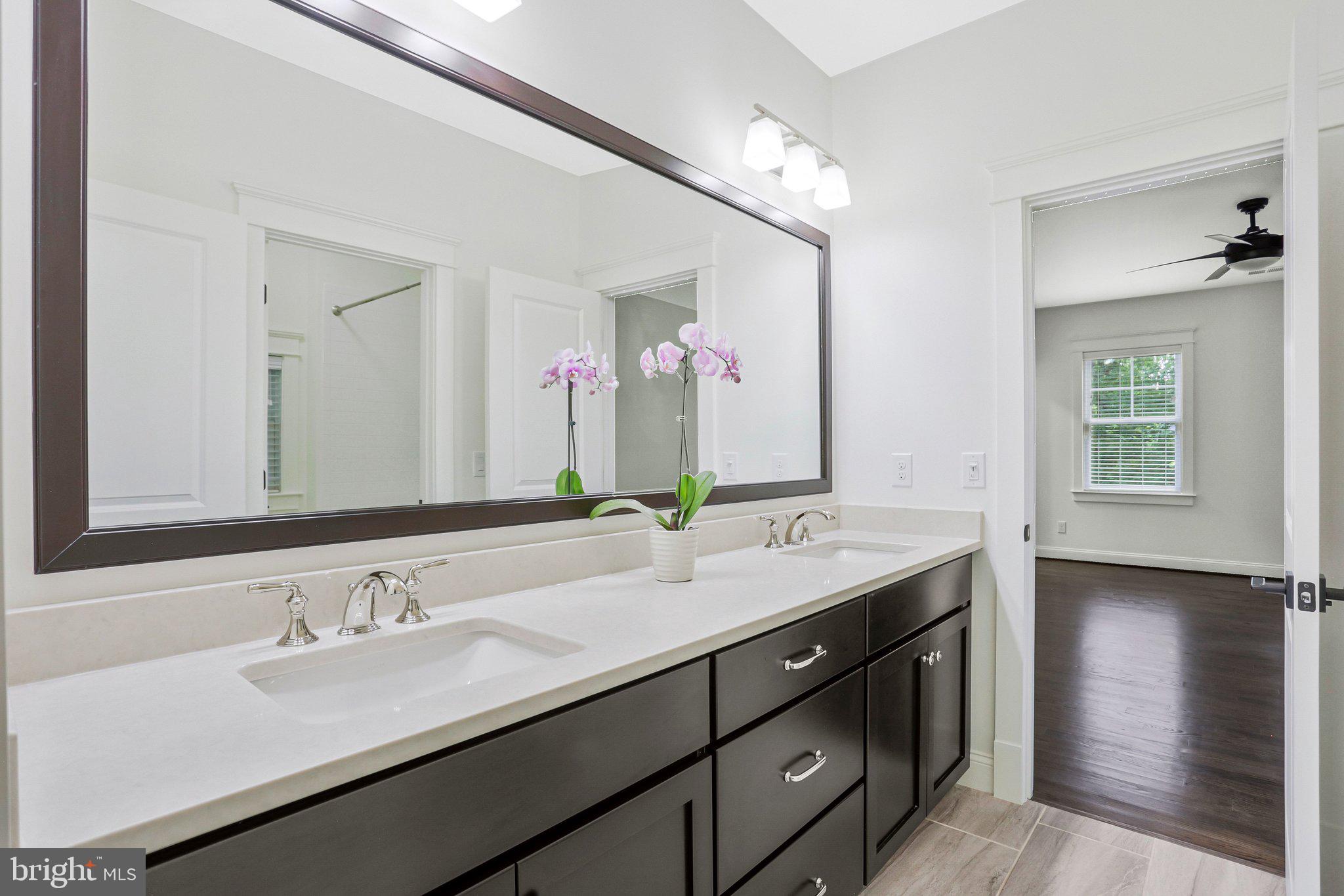DIVINES CHESTERBROOK - Residential