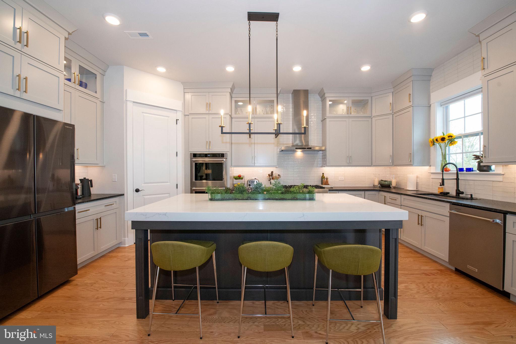 SPRING OAK - Residential