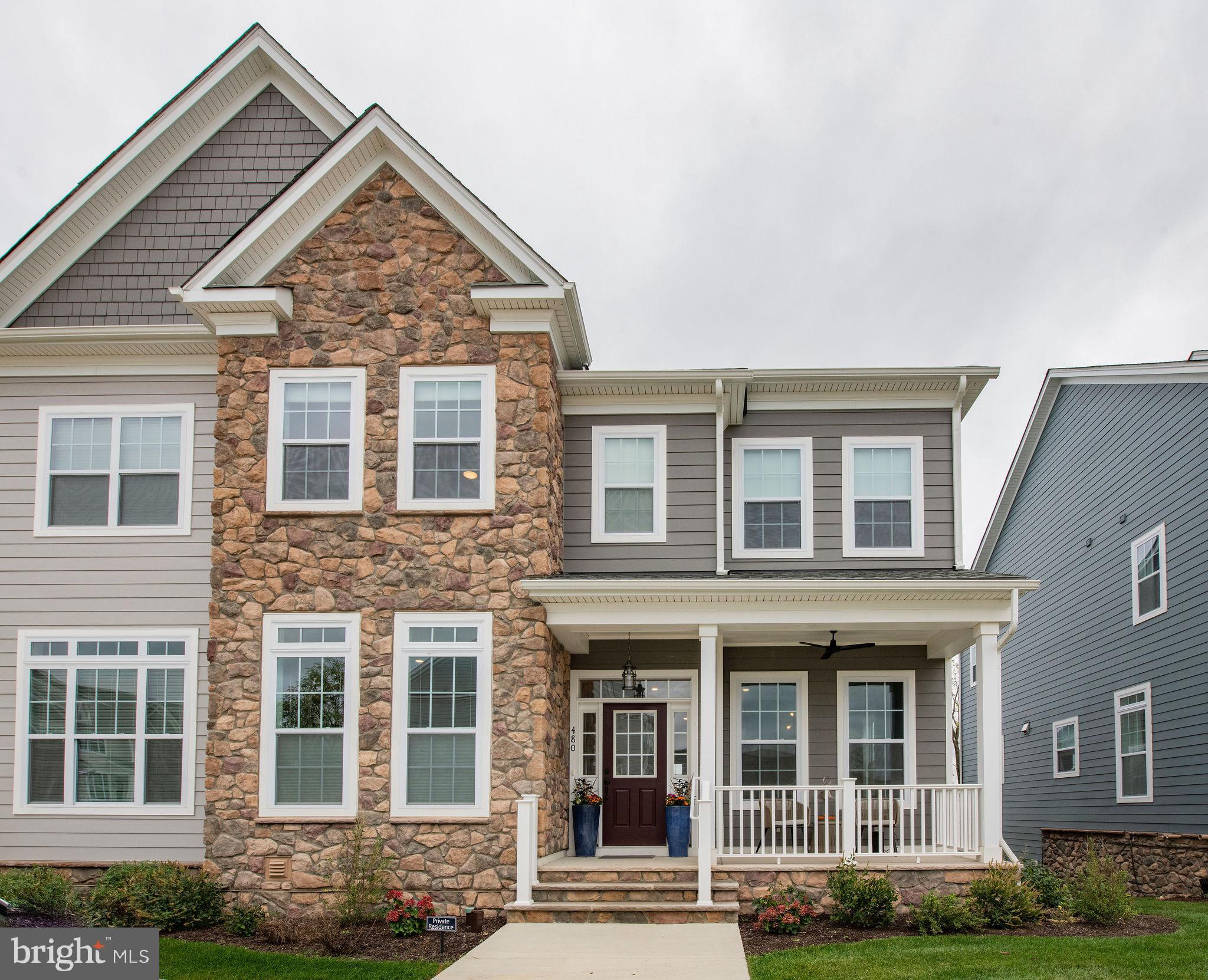 SPRING OAK - Residential