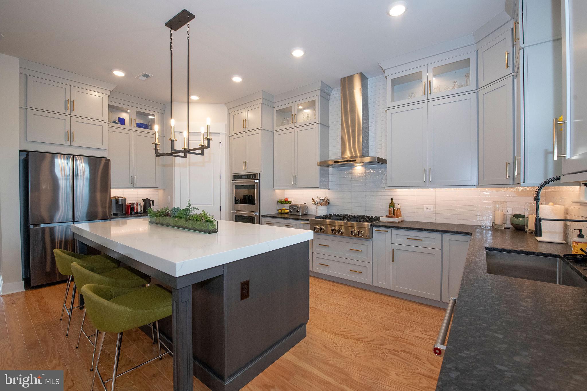 SPRING OAK - Residential