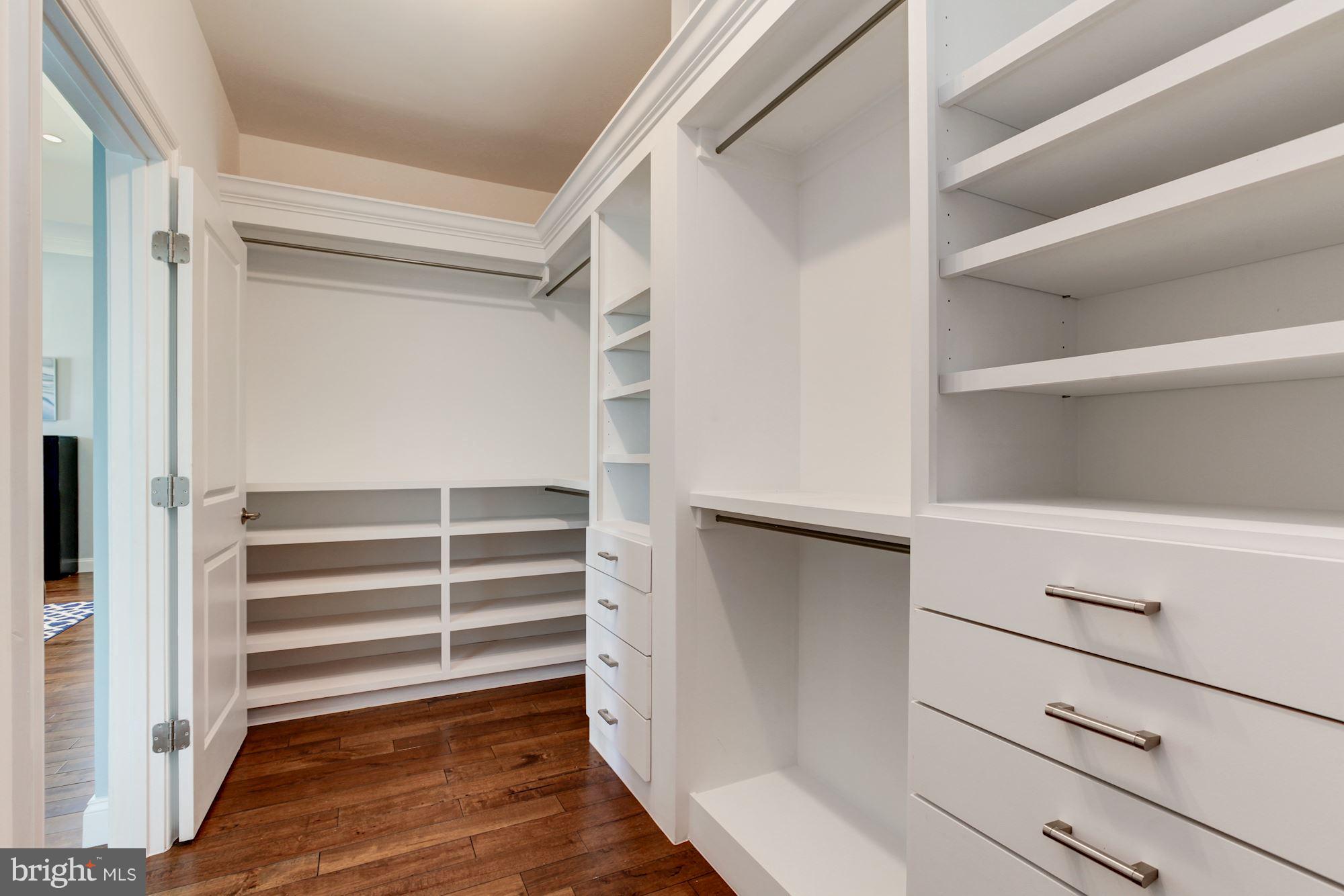 MARYMOUNT - Residential