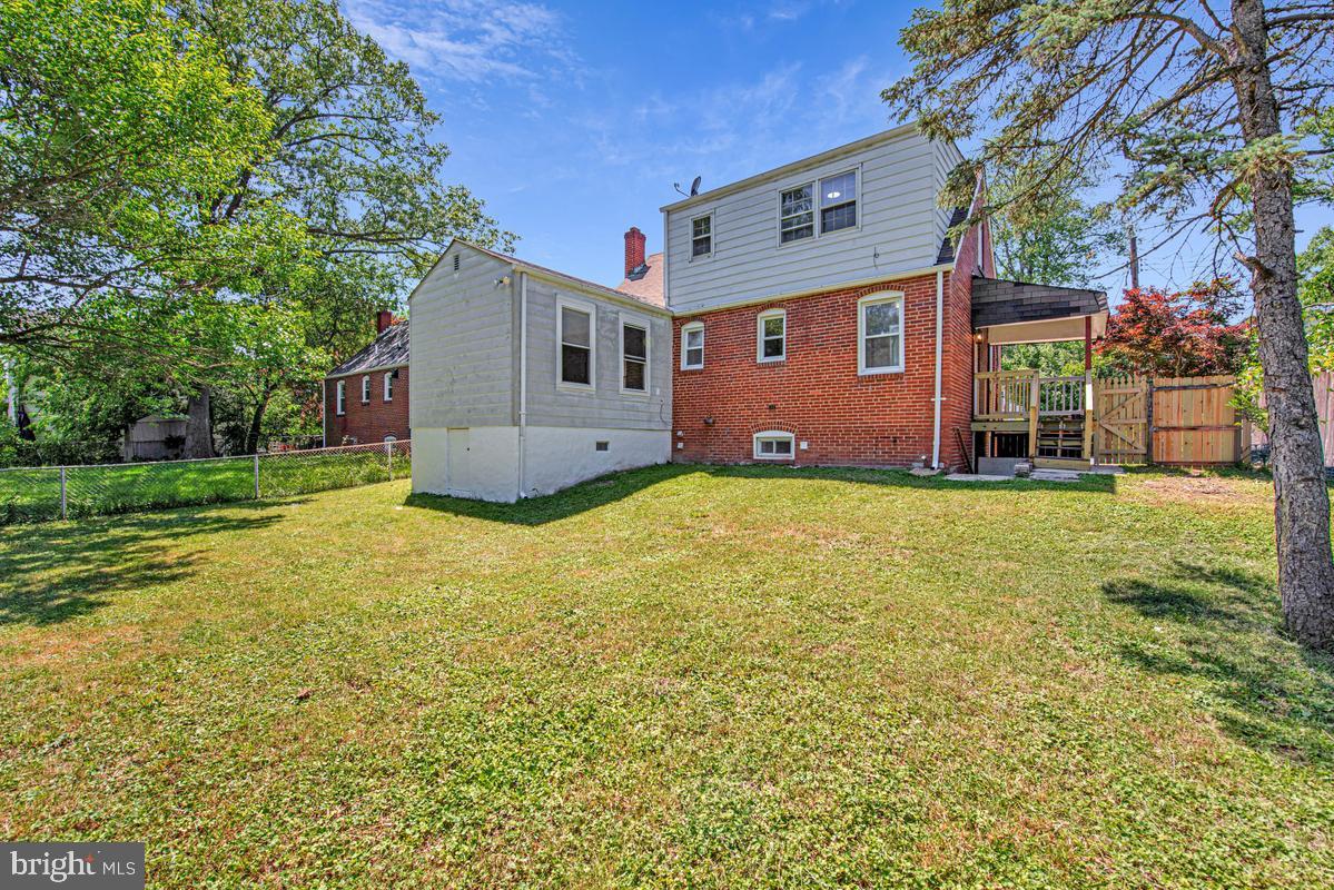 OAK SPRING - Residential