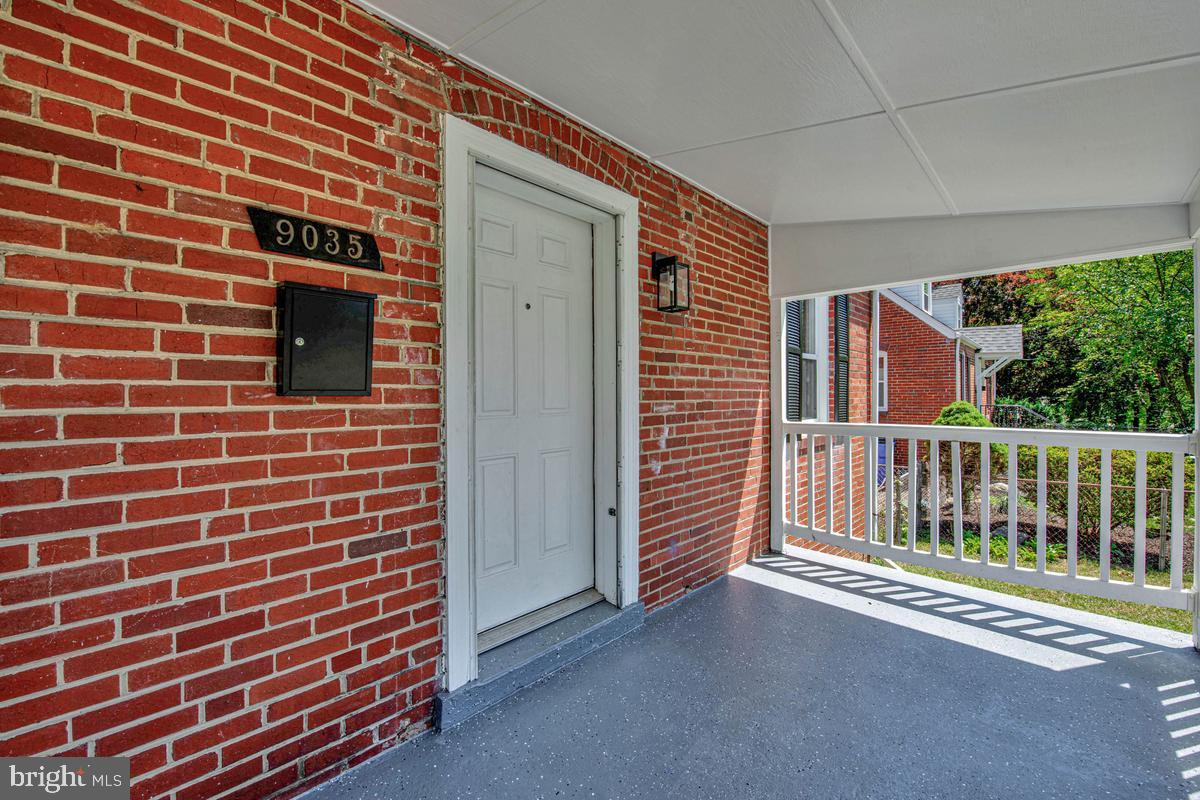 OAK SPRING - Residential