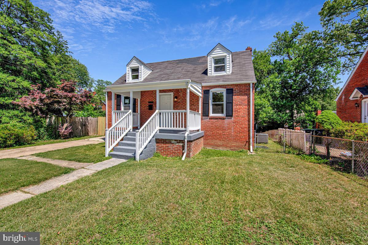 OAK SPRING - Residential