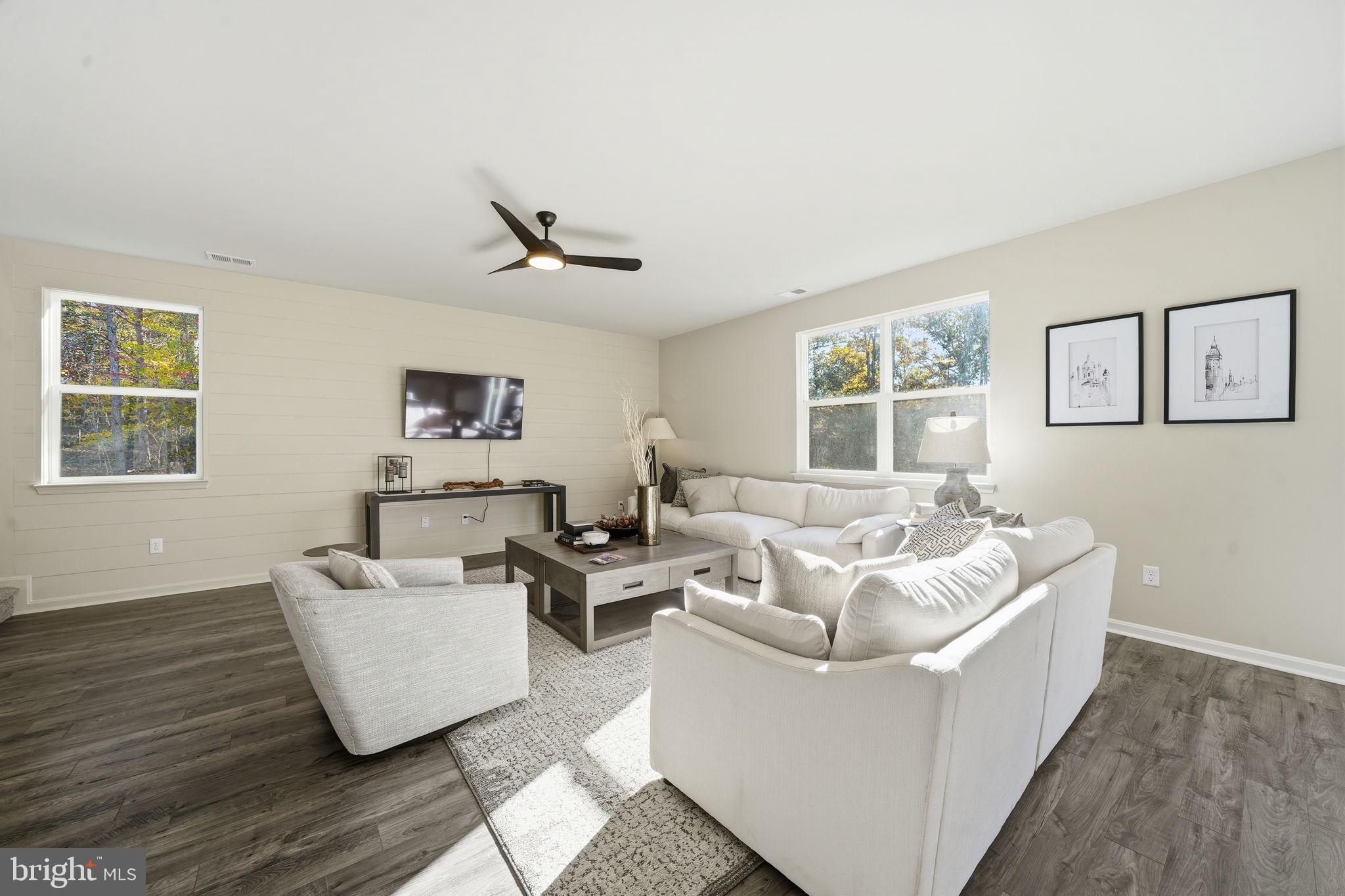 GREEN SPRING ESTATES - Residential