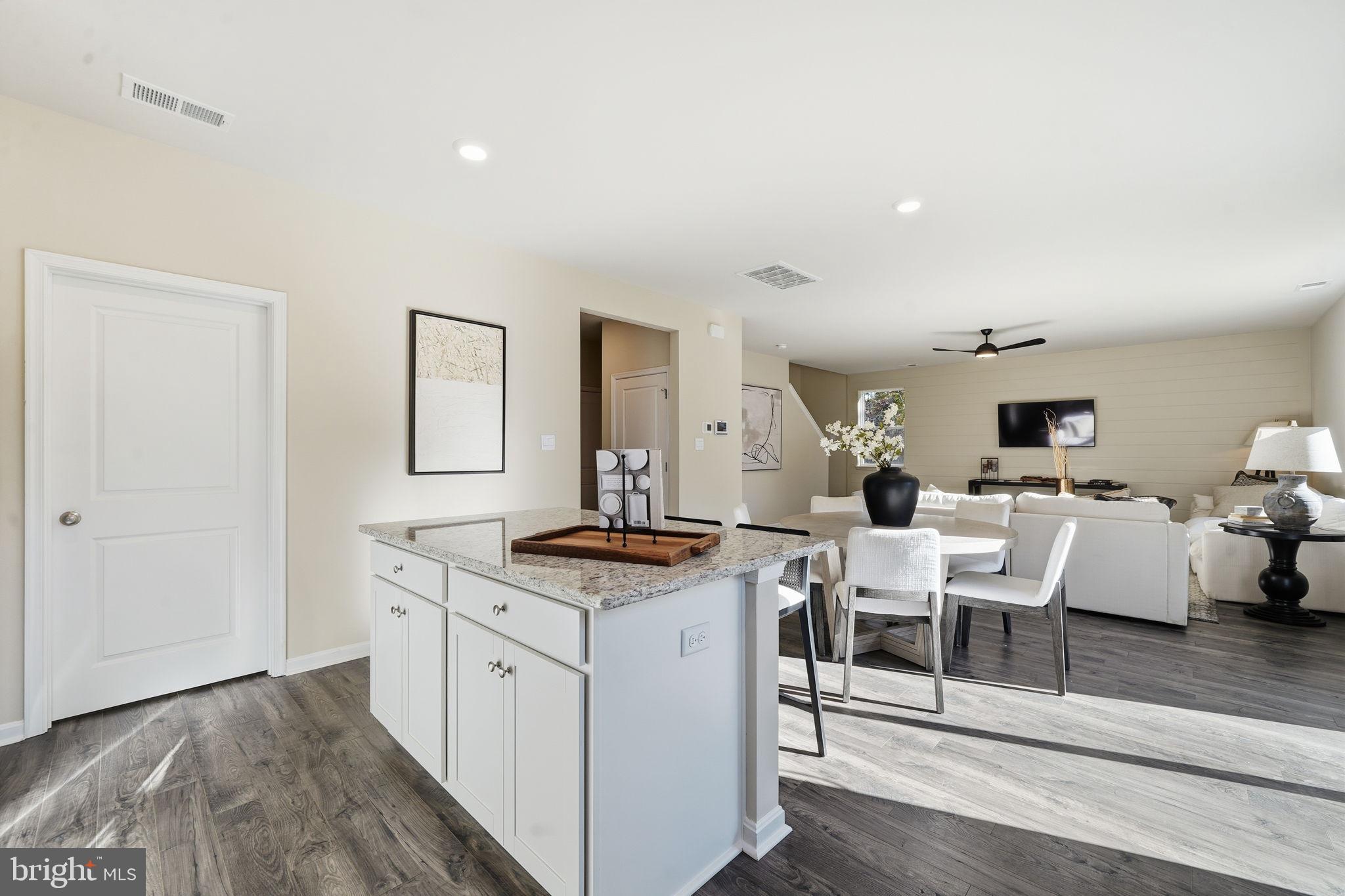 GREEN SPRING ESTATES - Residential