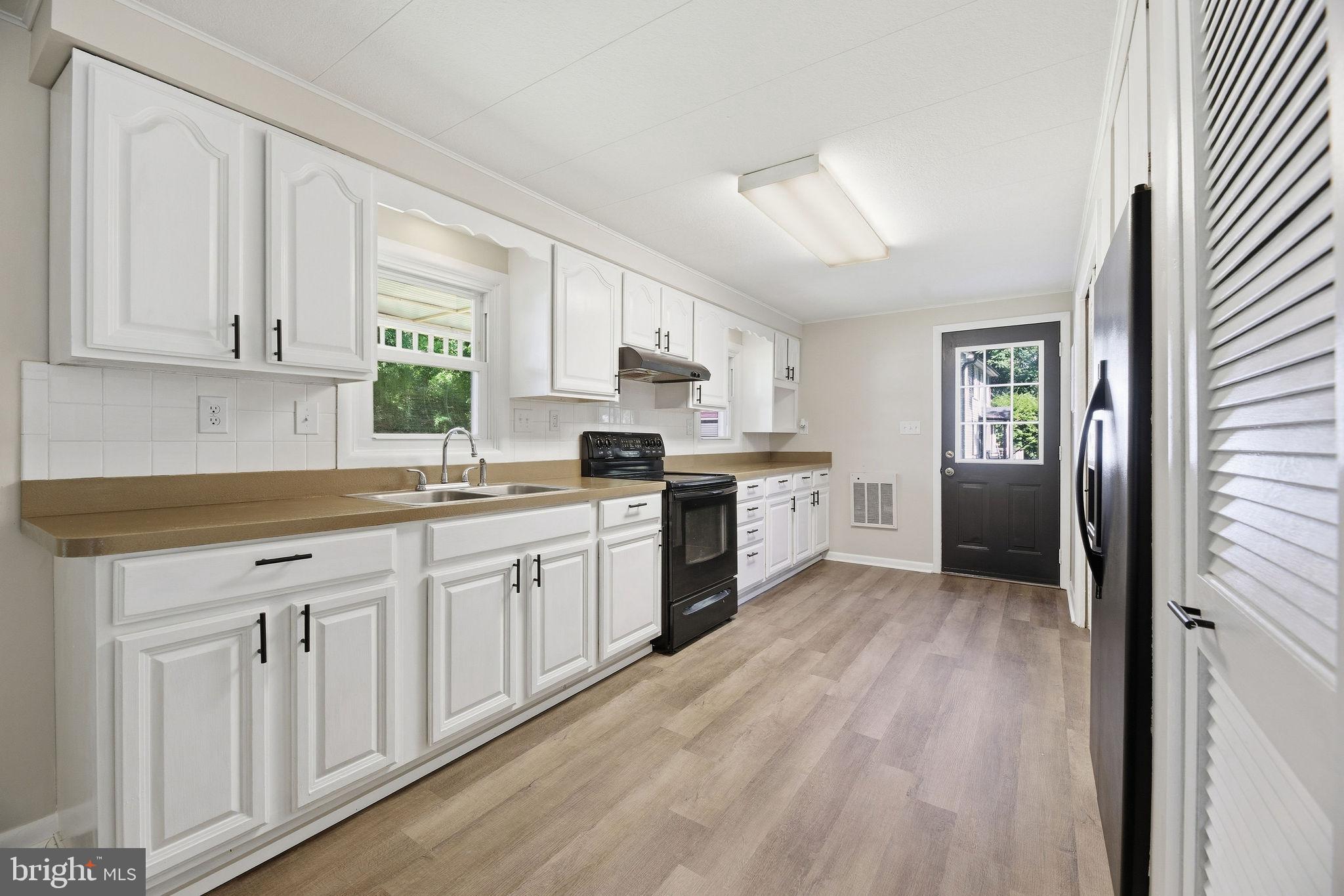 CALVERT BEACH ESTATES - Residential