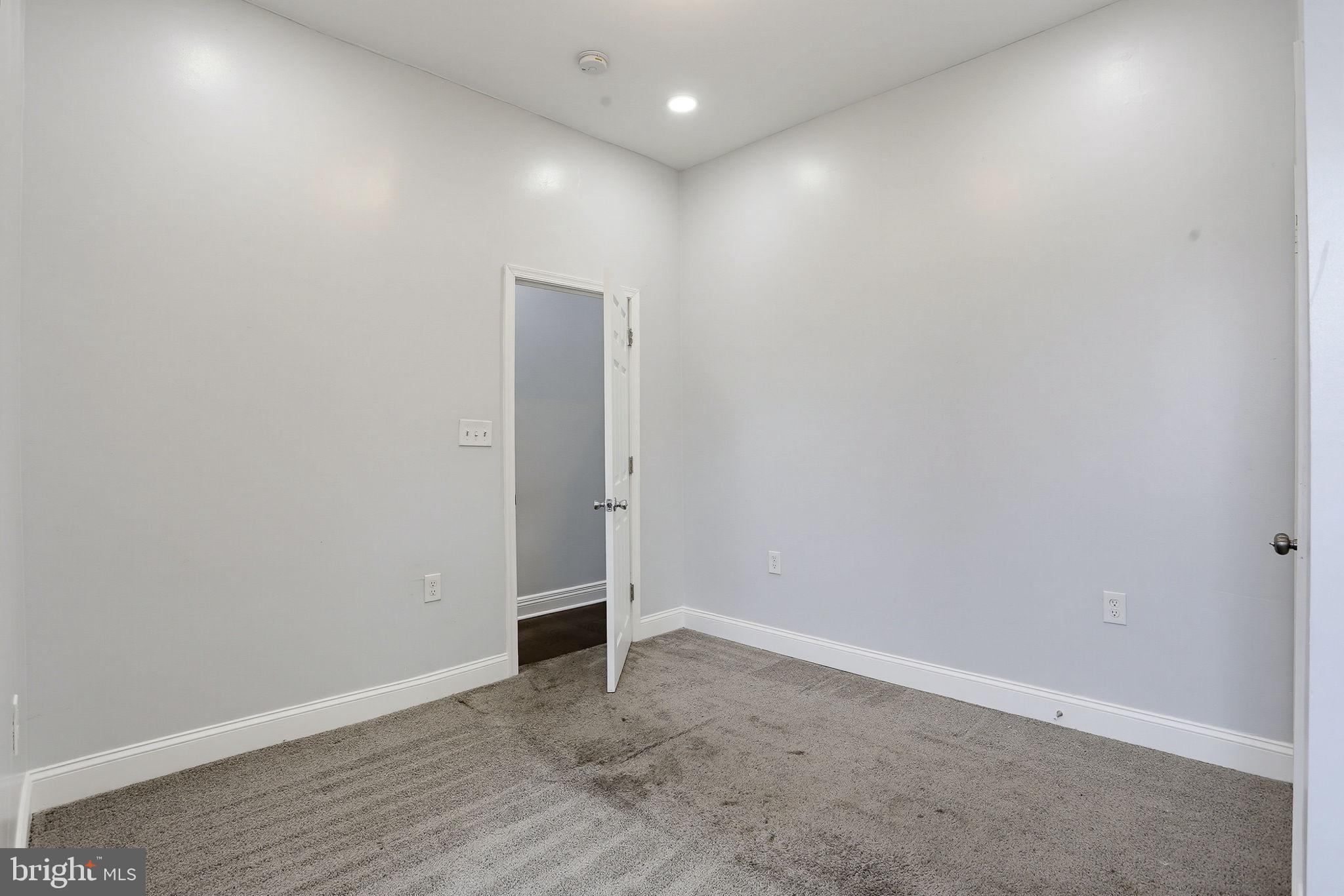 RESERVOIR HILL - Residential