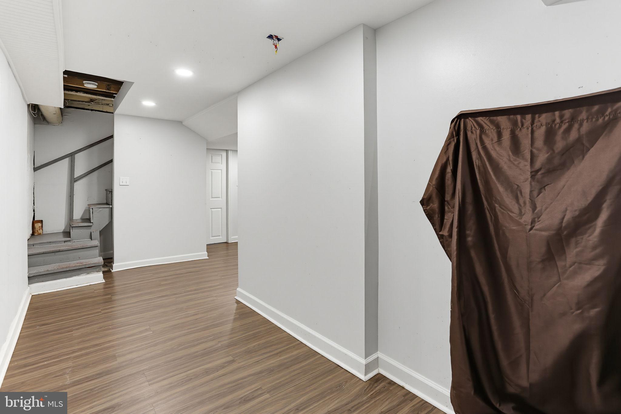 RESERVOIR HILL - Residential