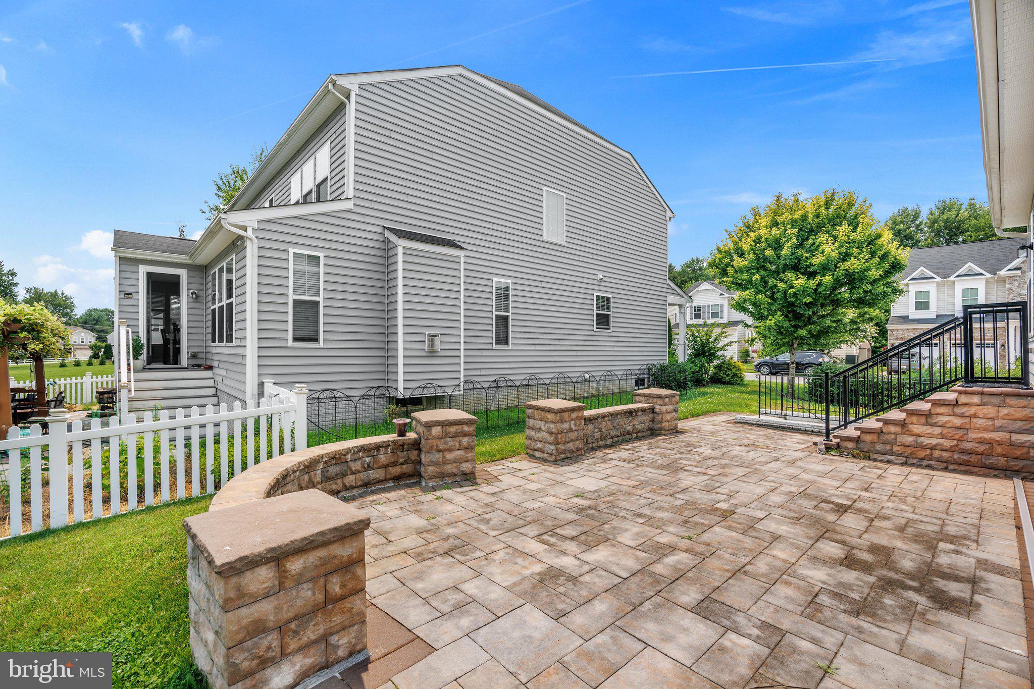 STONE MILL - Residential