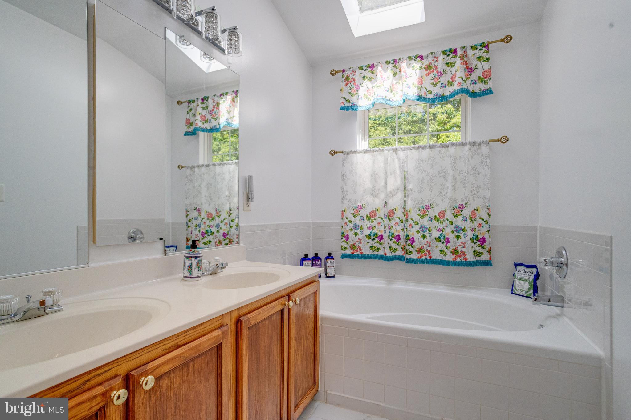 QUAIL RUN SOUTH - Residential