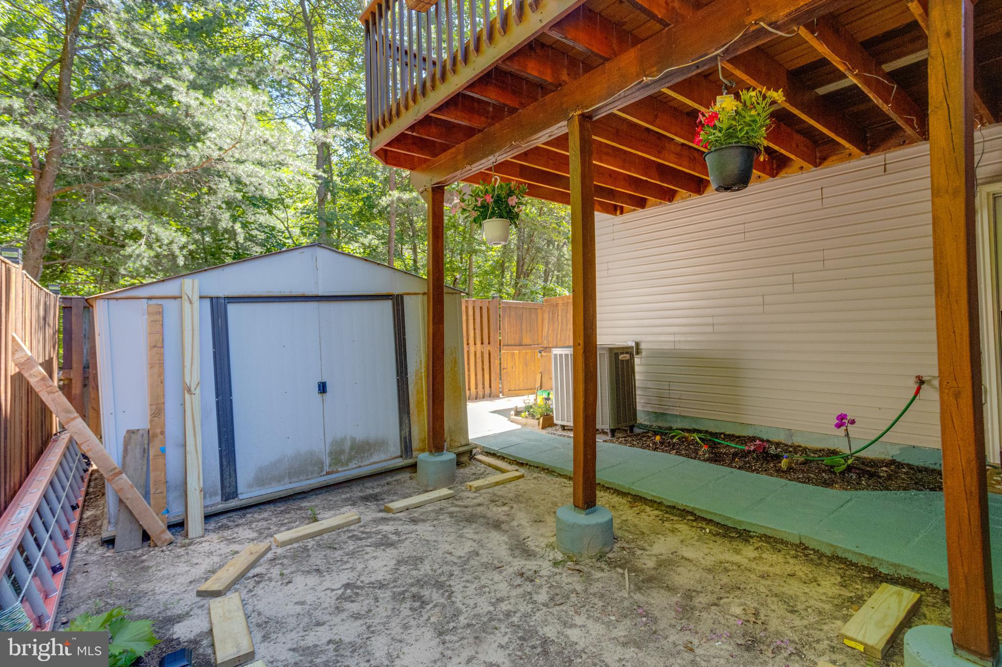 QUAIL RUN SOUTH - Residential
