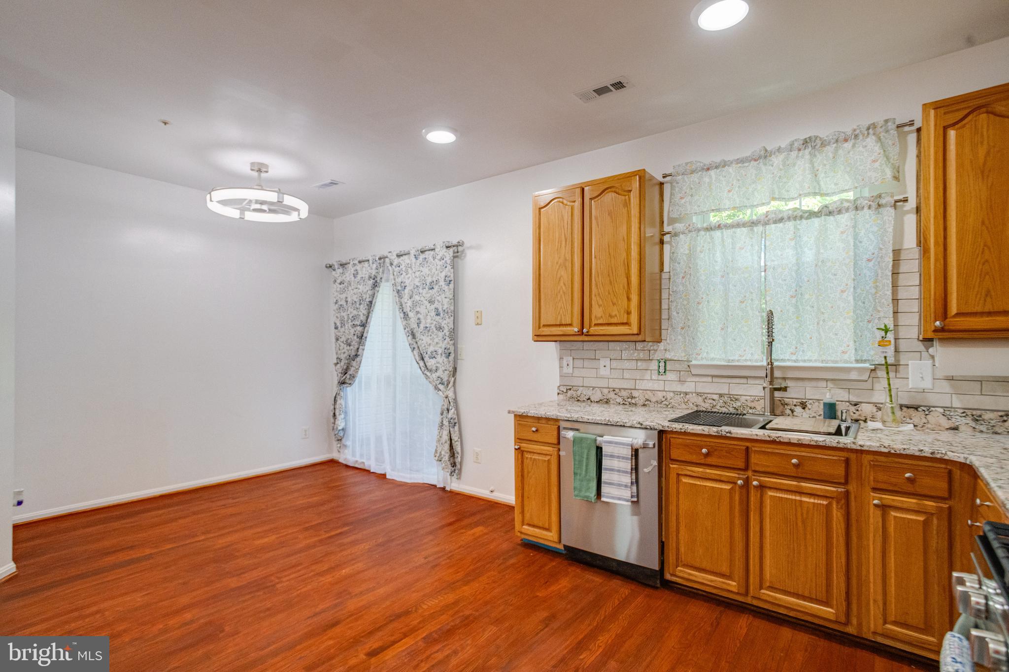 QUAIL RUN SOUTH - Residential