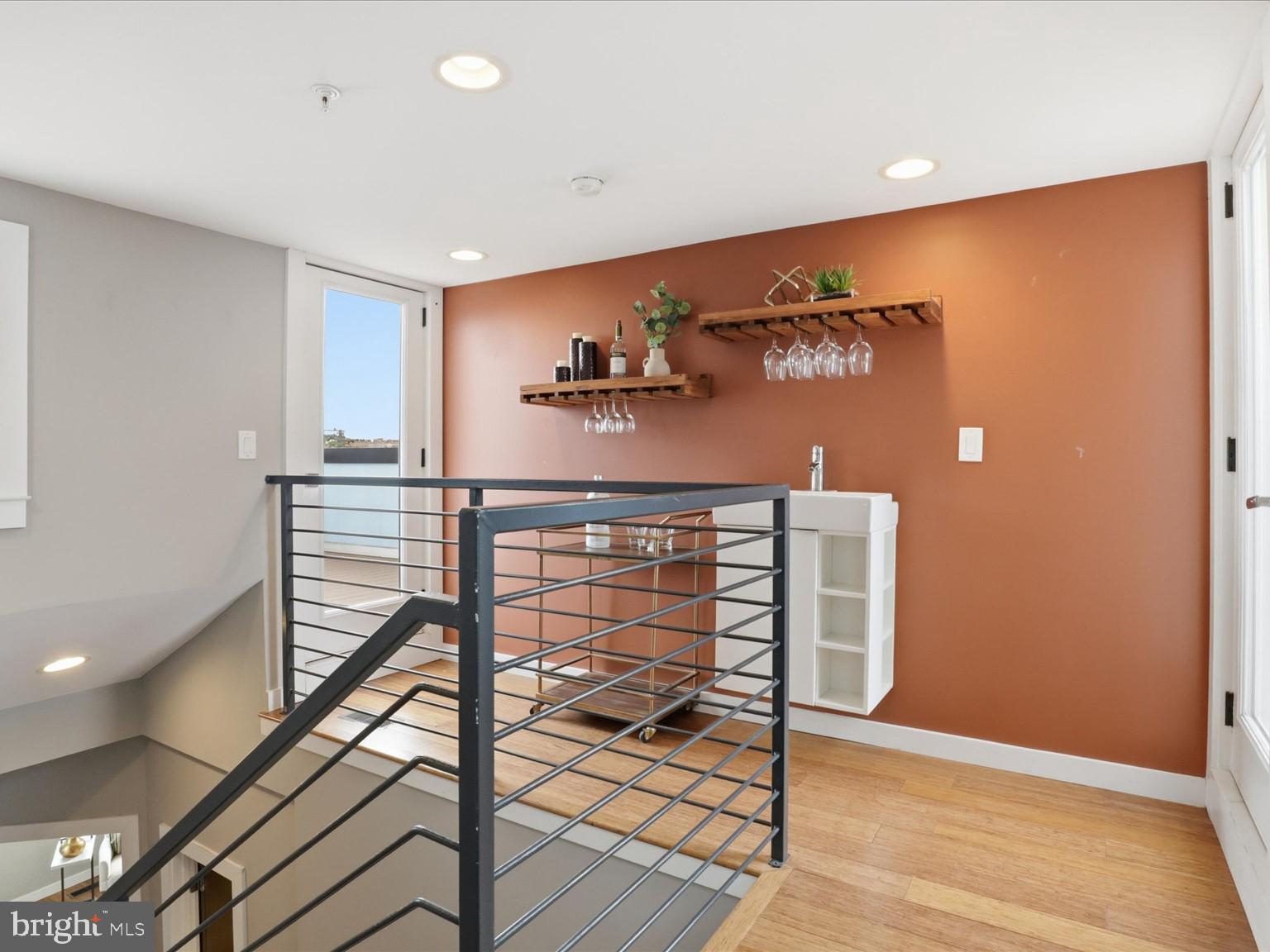 SHAW - Residential Income
