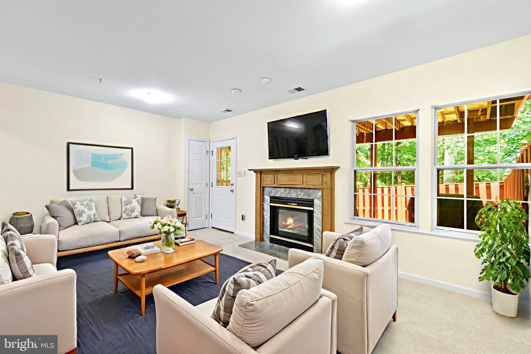 JAMES CREEK - Residential