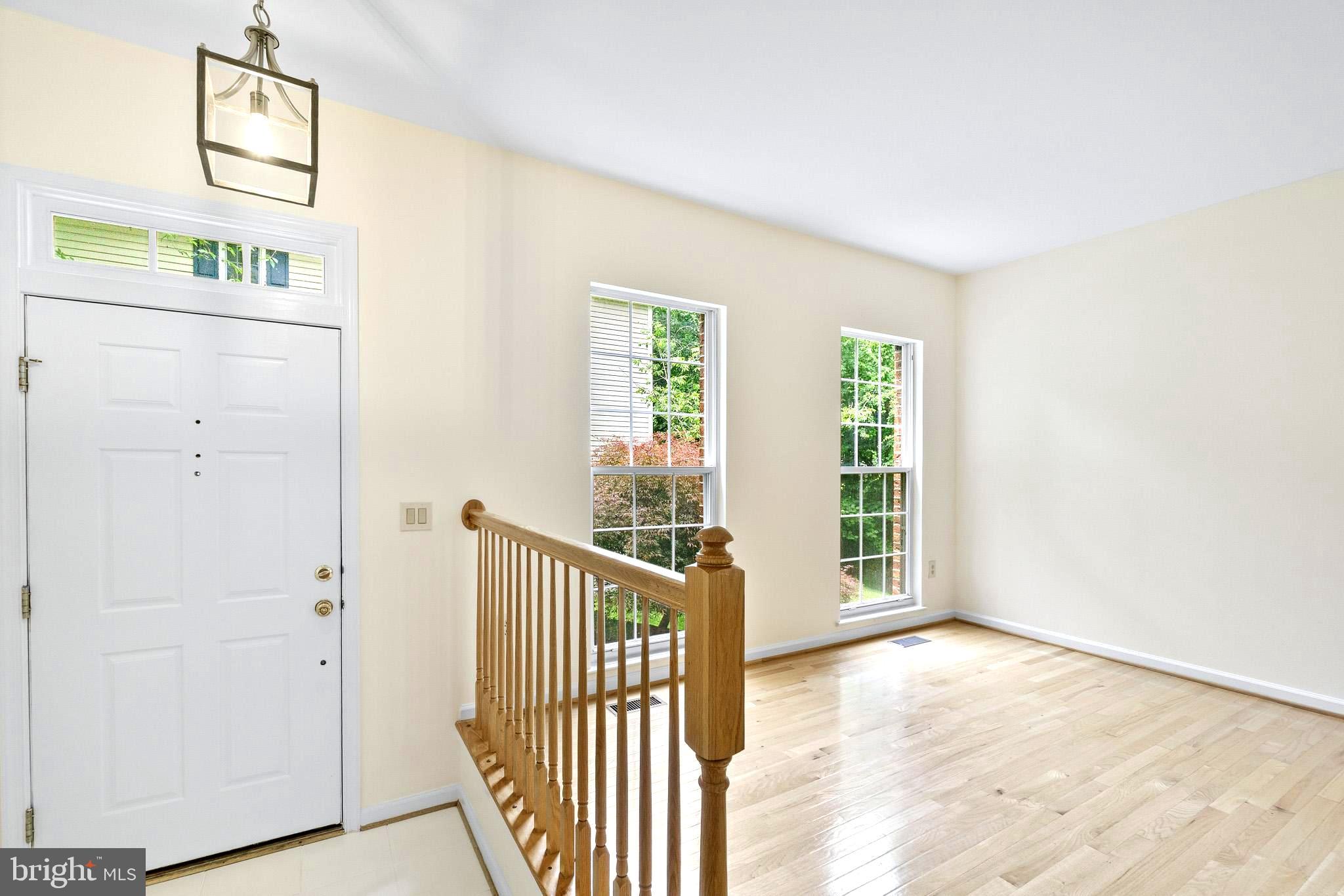 JAMES CREEK - Residential