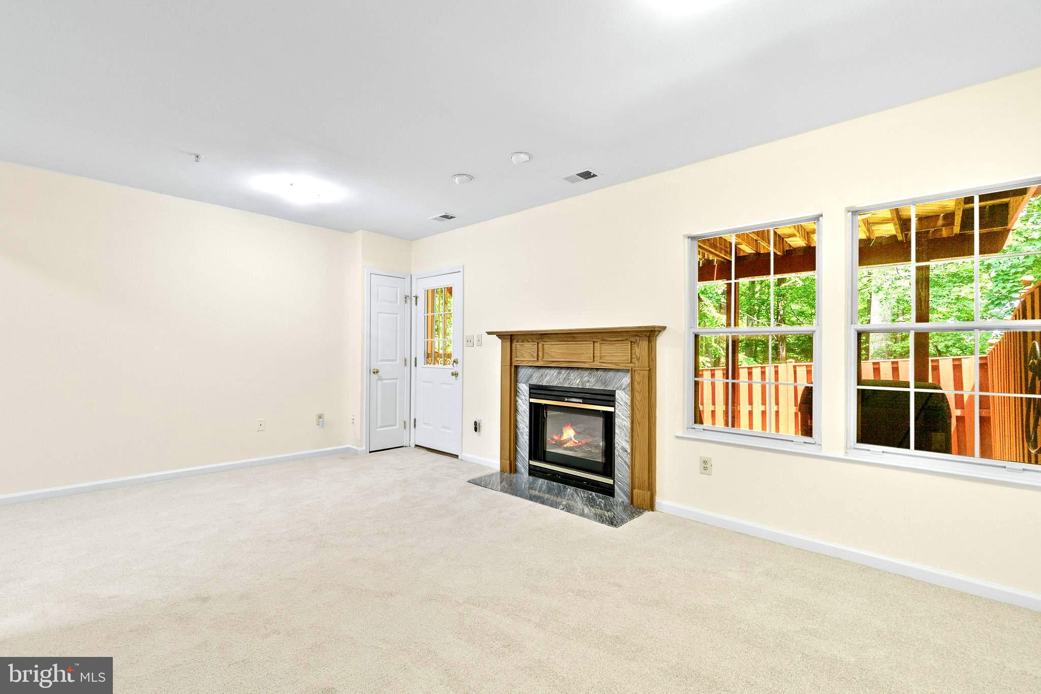 JAMES CREEK - Residential