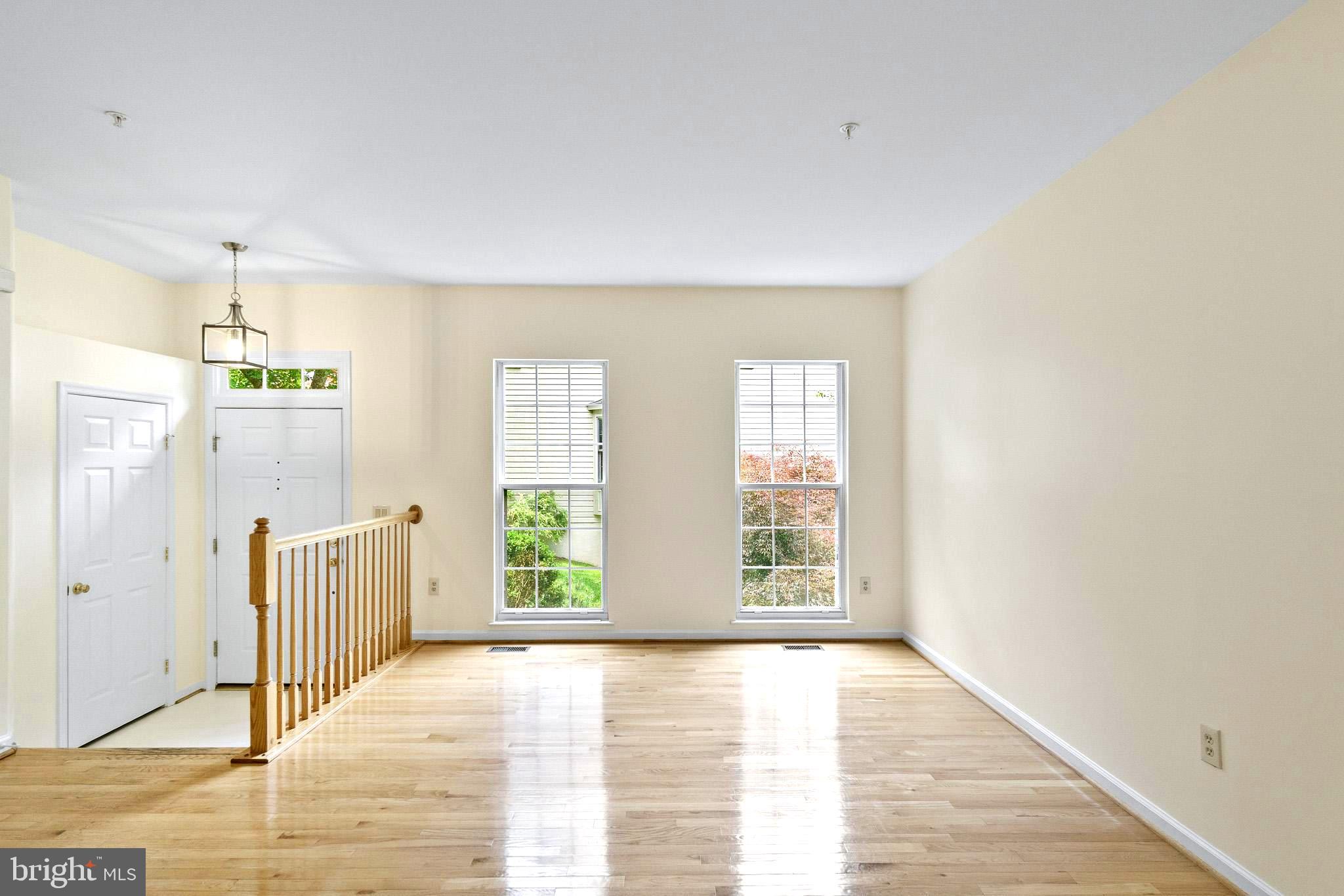 JAMES CREEK - Residential