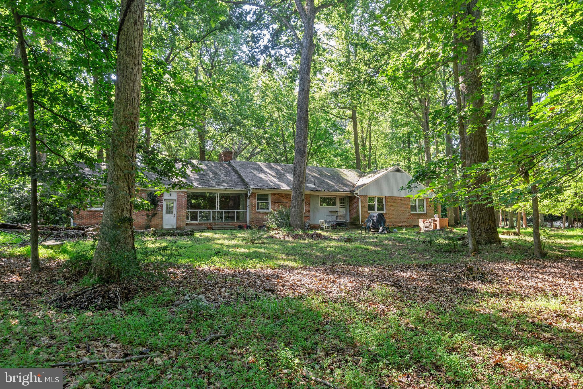 BUILD YOUR DREAM HOME HERE IN CLOSE-IN POTOMAC!
Close to Potomac Village and all major thoroughfares yet on a secluded 3.37 acre, treed lot awaiting your personal touch.  Perfect spot for a total renovation to create your dream home or enjoy the existing the 2,434 sf main level with 4 bedrooms and 2.5 baths and another 2,434 sf partially finished basement for a total of 4,868 sf!  Very private street ending in a cul-de-sac. Potomac ES, Hoover MS & Churchill HS. Proof of Funds and/or a verifiable lender letter required before showings.