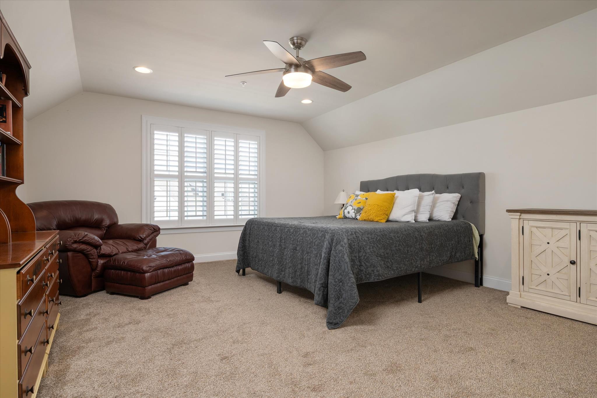 BAY BRIDGE COVE - Residential Lease