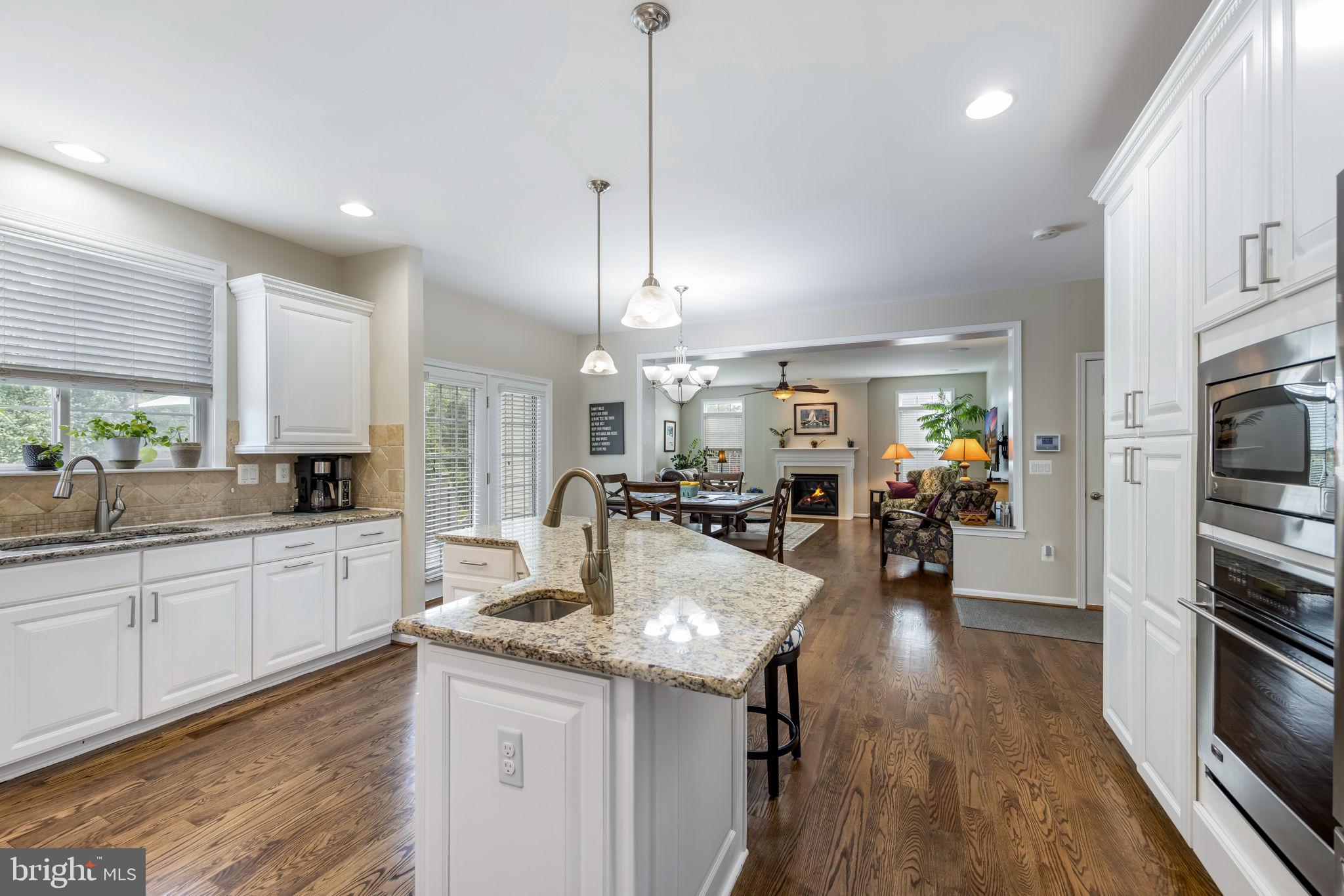 AUSTIN RIDGE - Residential