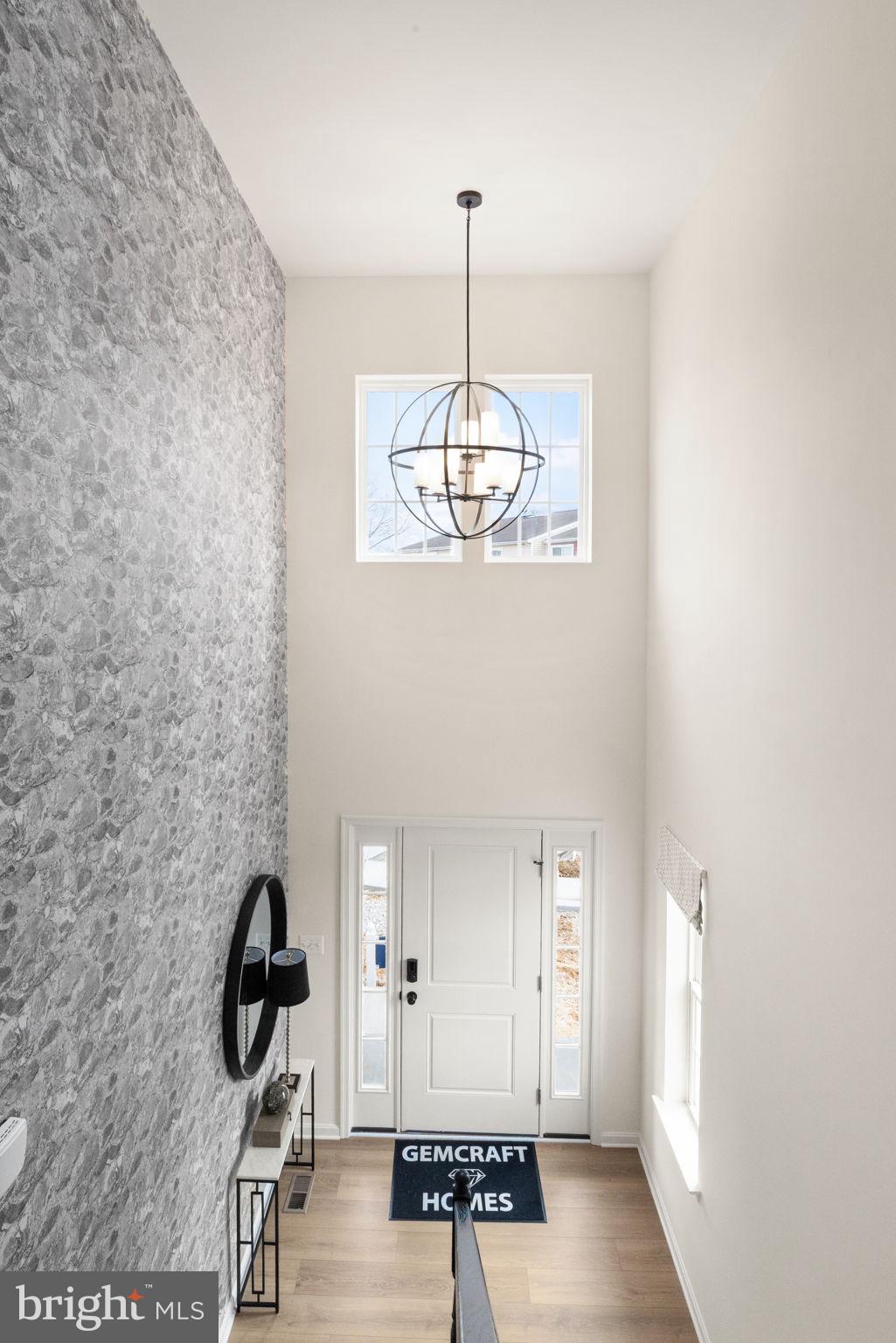 RICHMOND HILLS - Residential