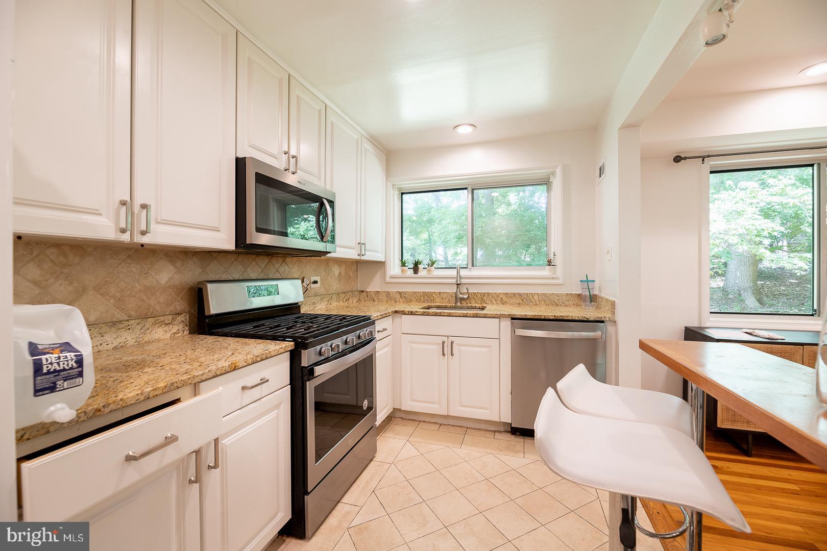 PARKSIDE CONDOMINIUMS - Residential