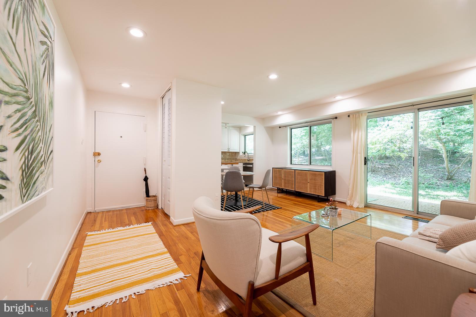 PARKSIDE CONDOMINIUMS - Residential