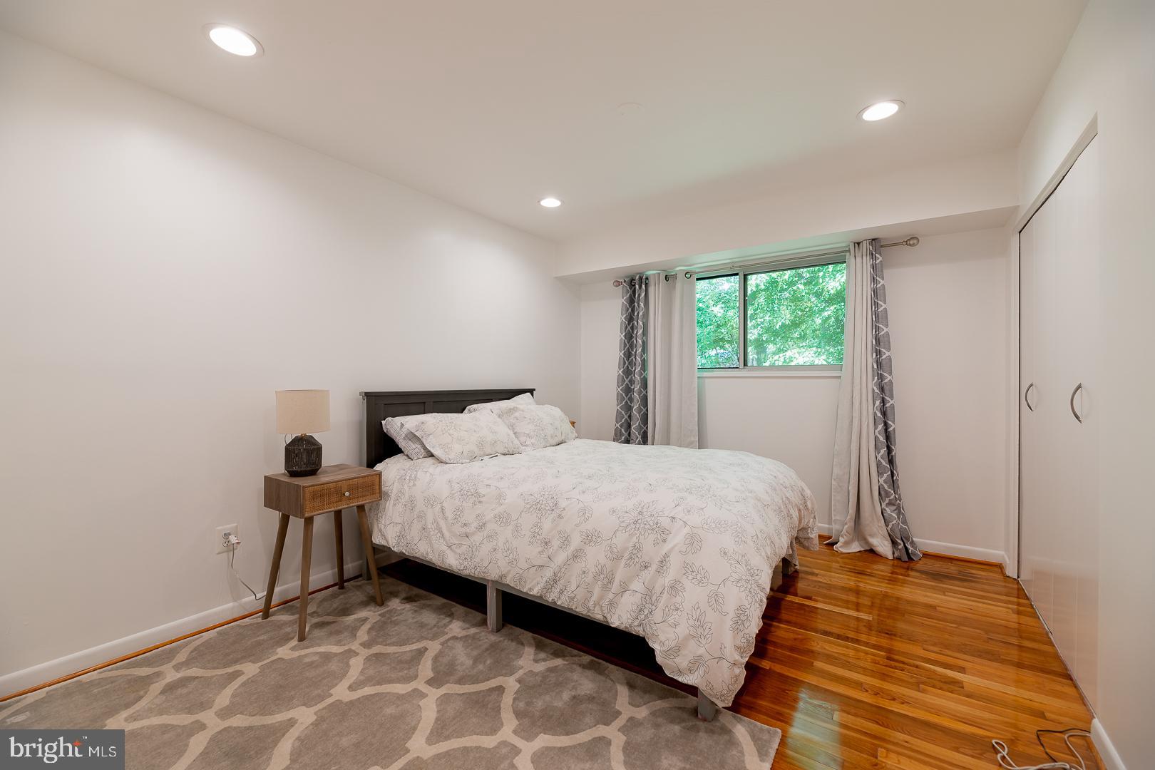 PARKSIDE CONDOMINIUMS - Residential