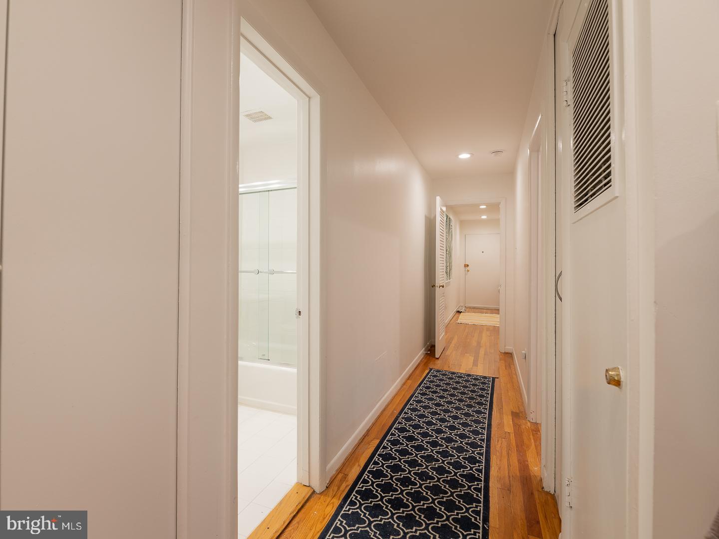 PARKSIDE CONDOMINIUMS - Residential