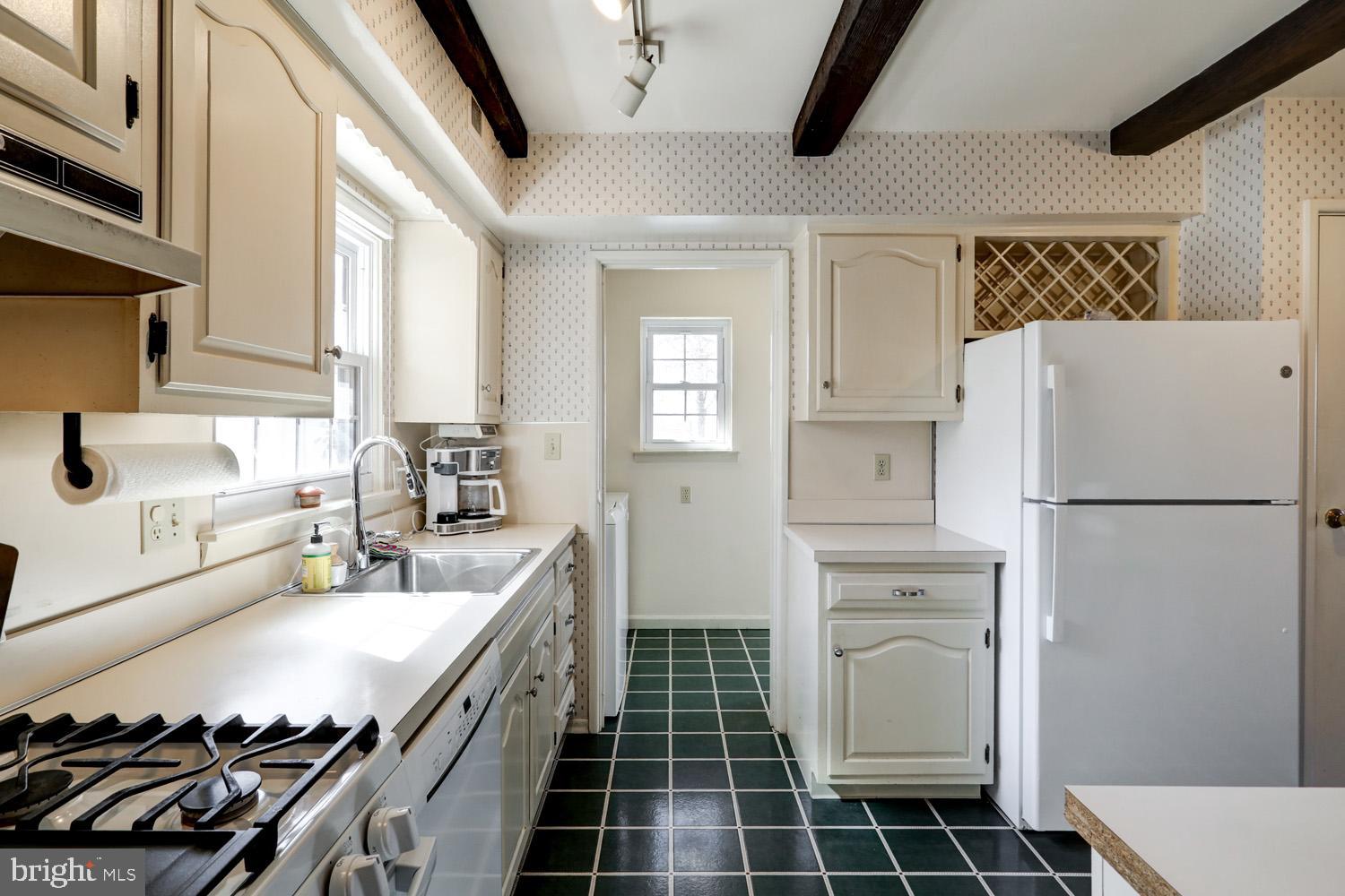 VALLEYBROOK ESTATES - Residential