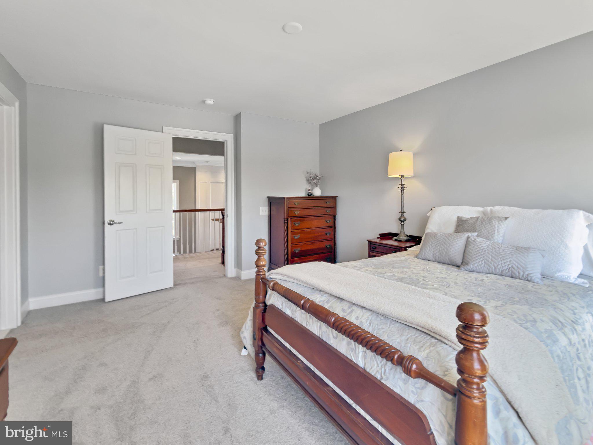 RED CEDAR - Residential