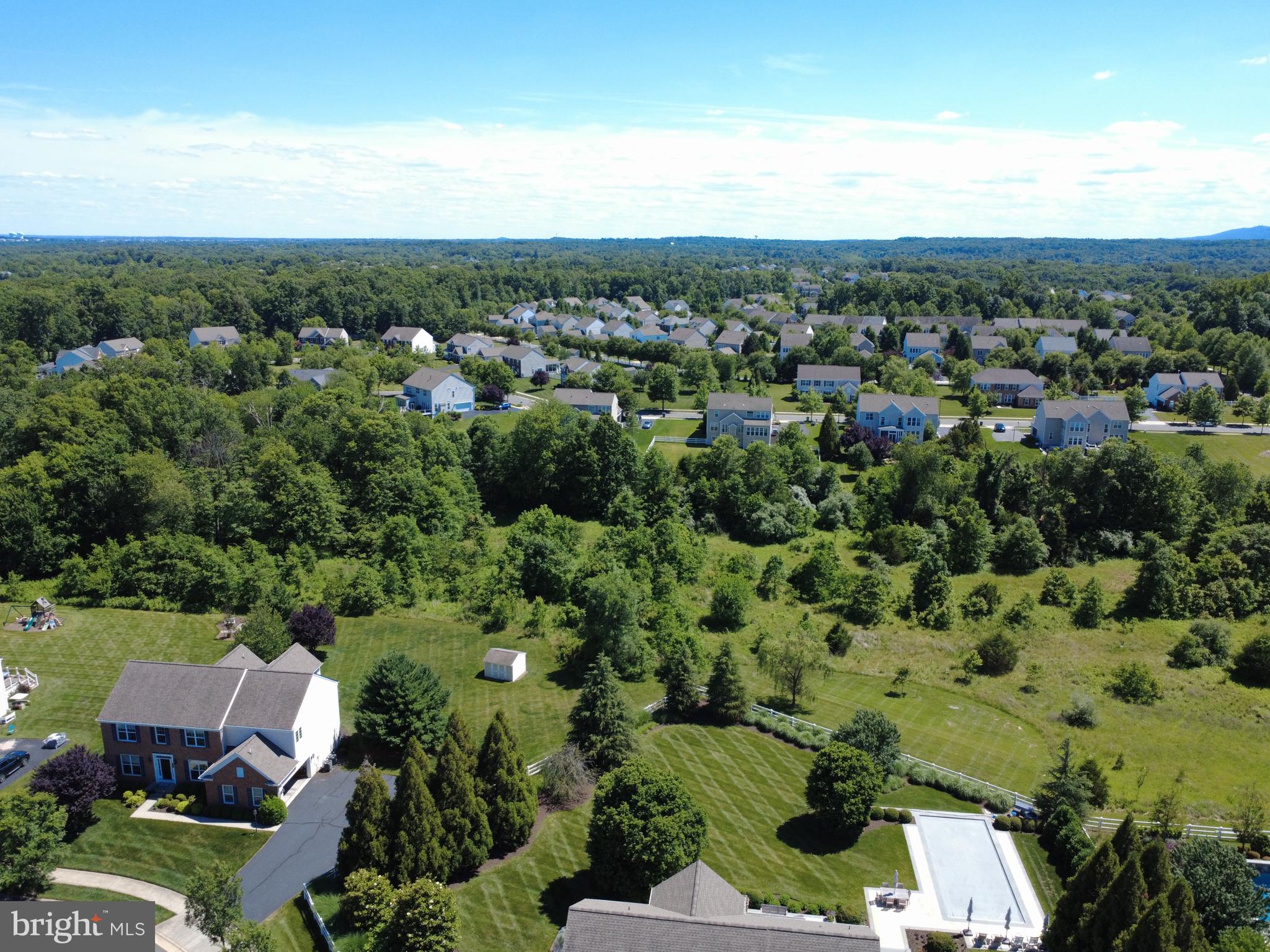 RED CEDAR - Residential