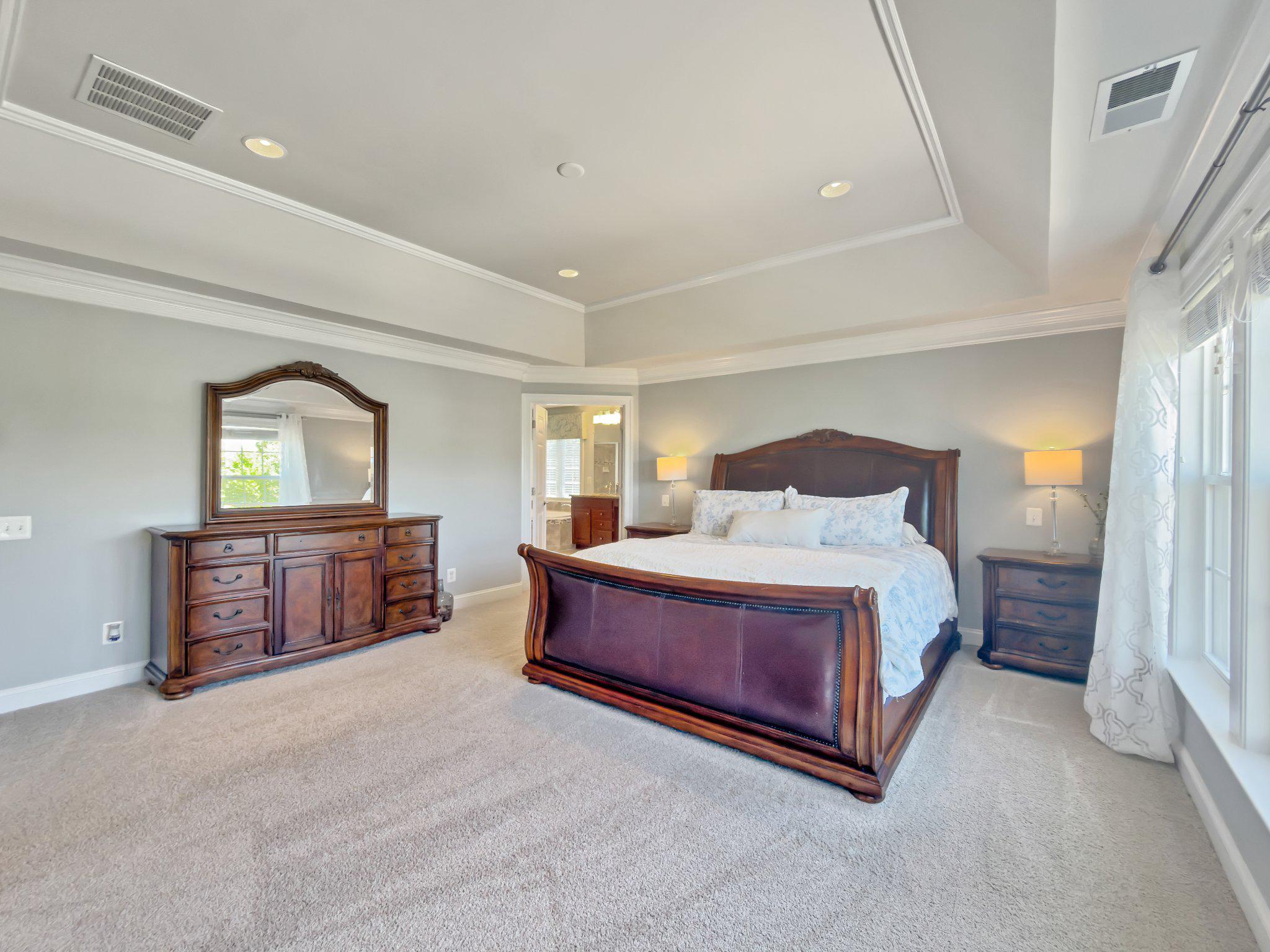 RED CEDAR - Residential