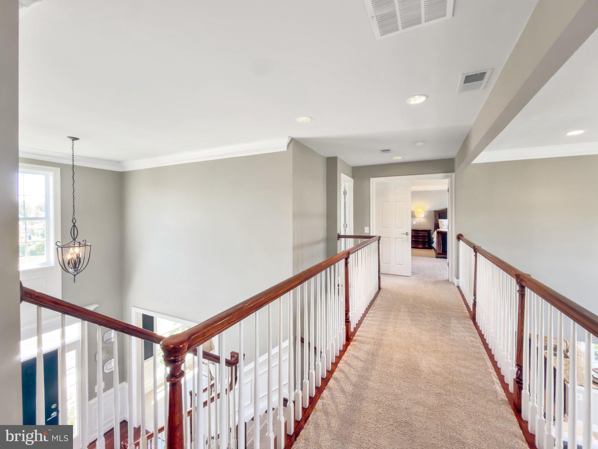 RED CEDAR - Residential