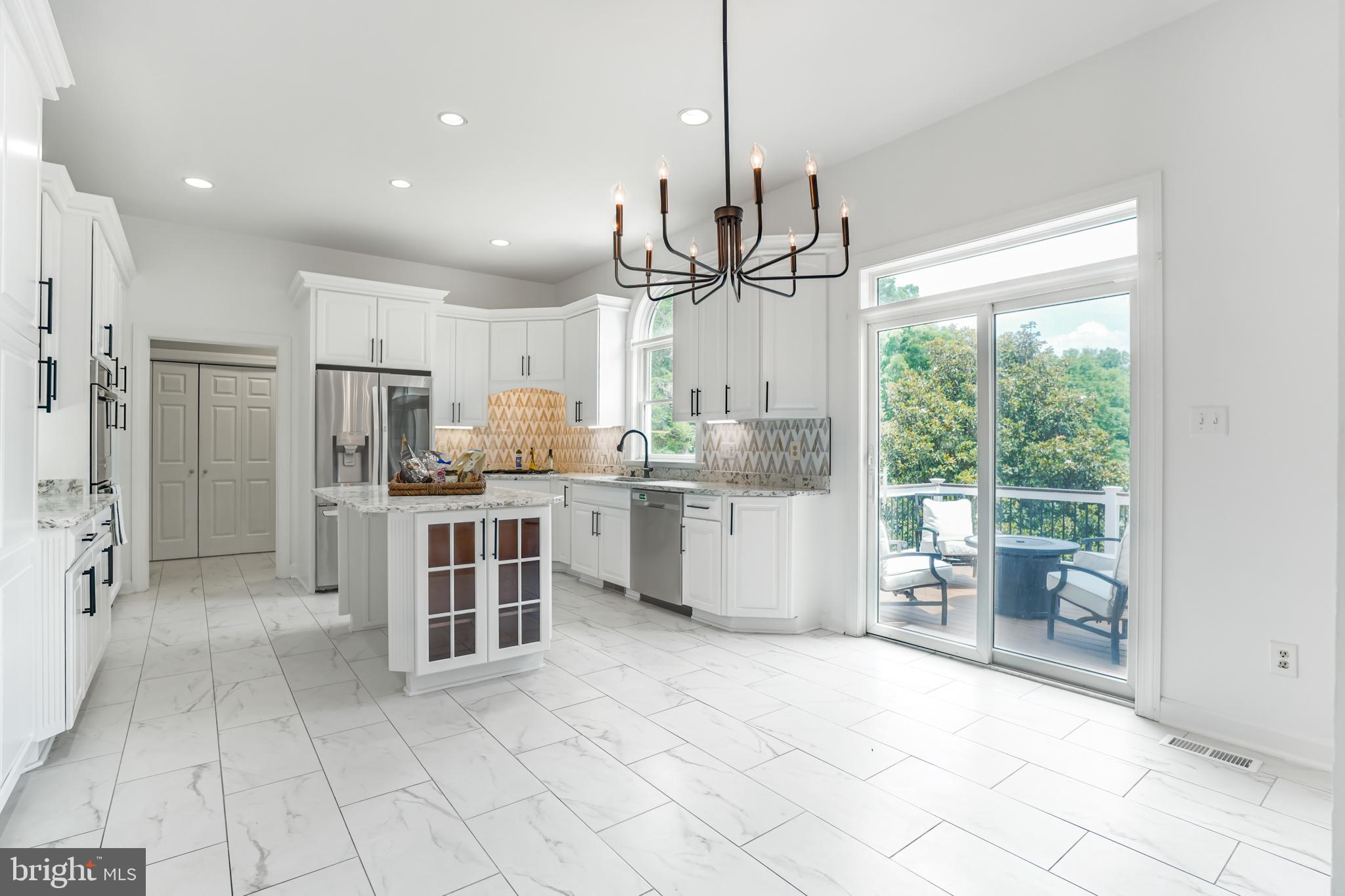 CATOCTIN CREEKS - Residential