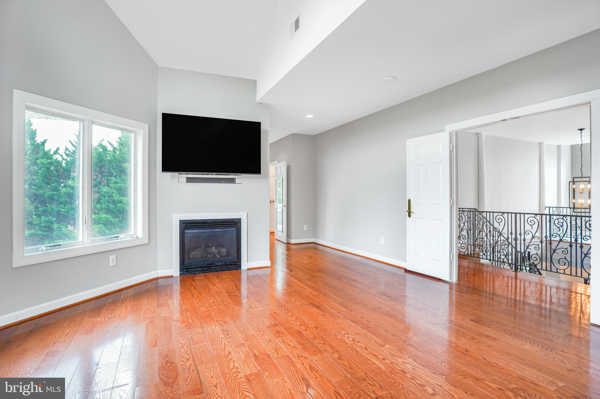 CATOCTIN CREEKS - Residential