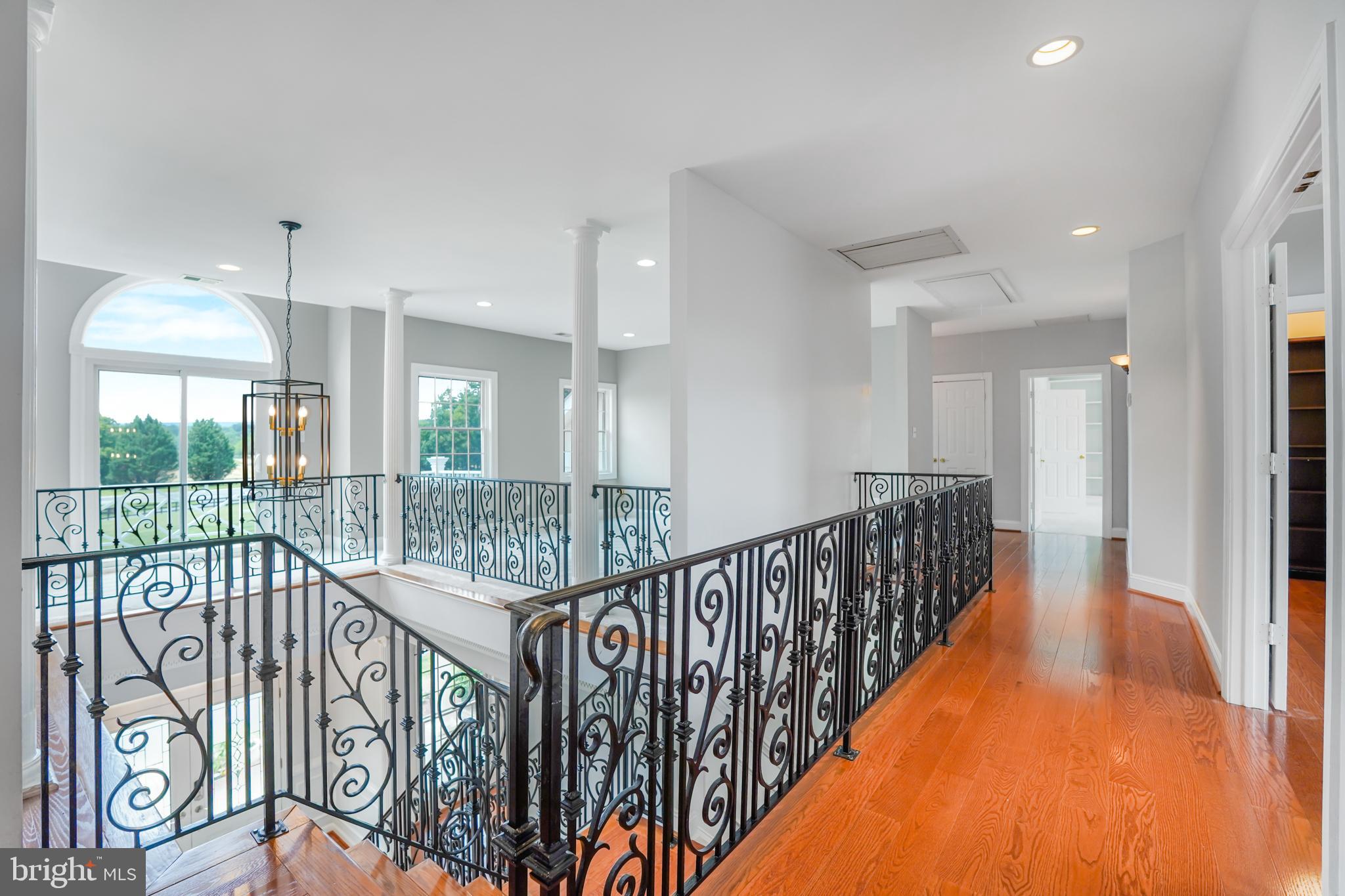 CATOCTIN CREEKS - Residential