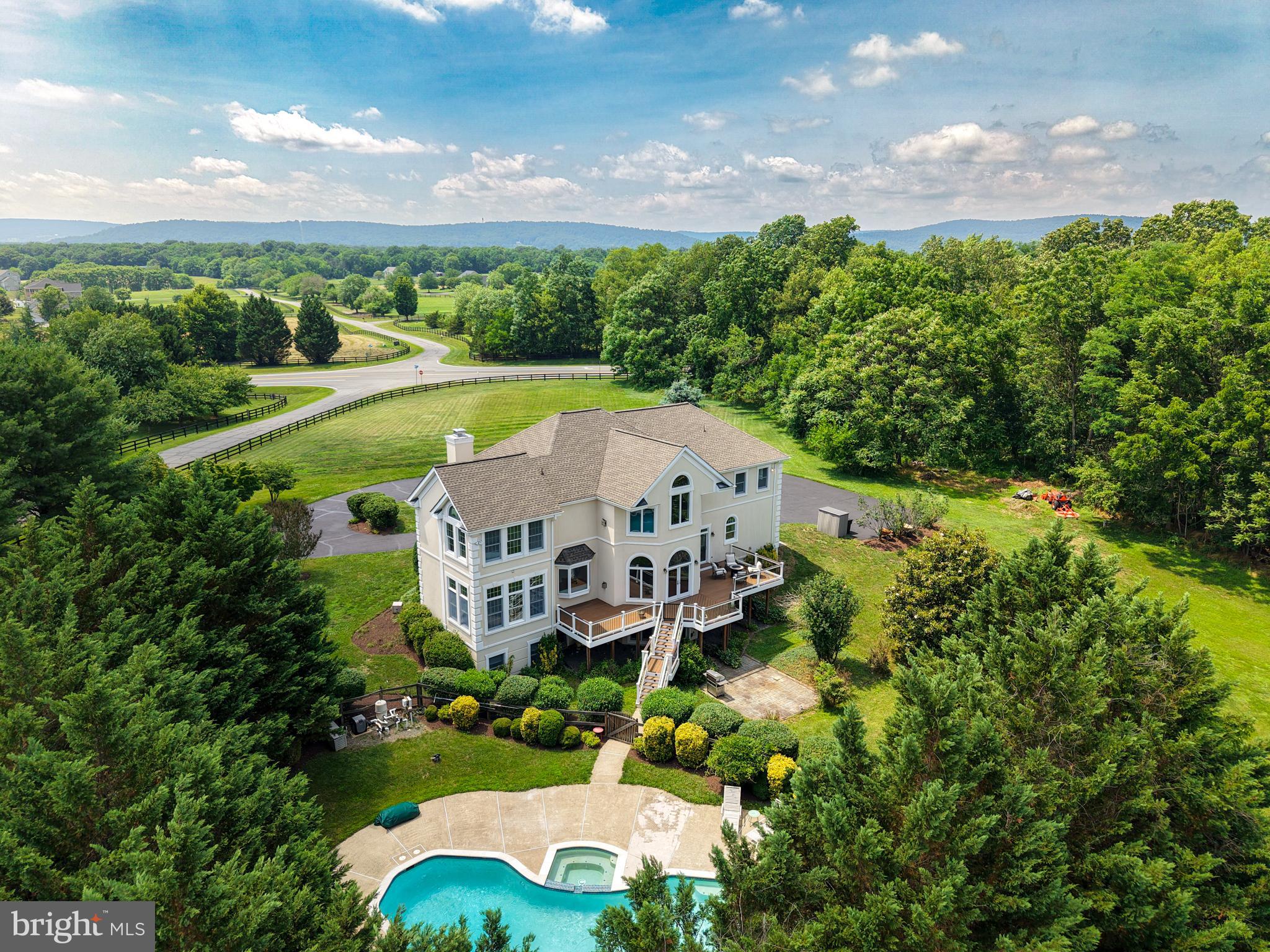 CATOCTIN CREEKS - Residential