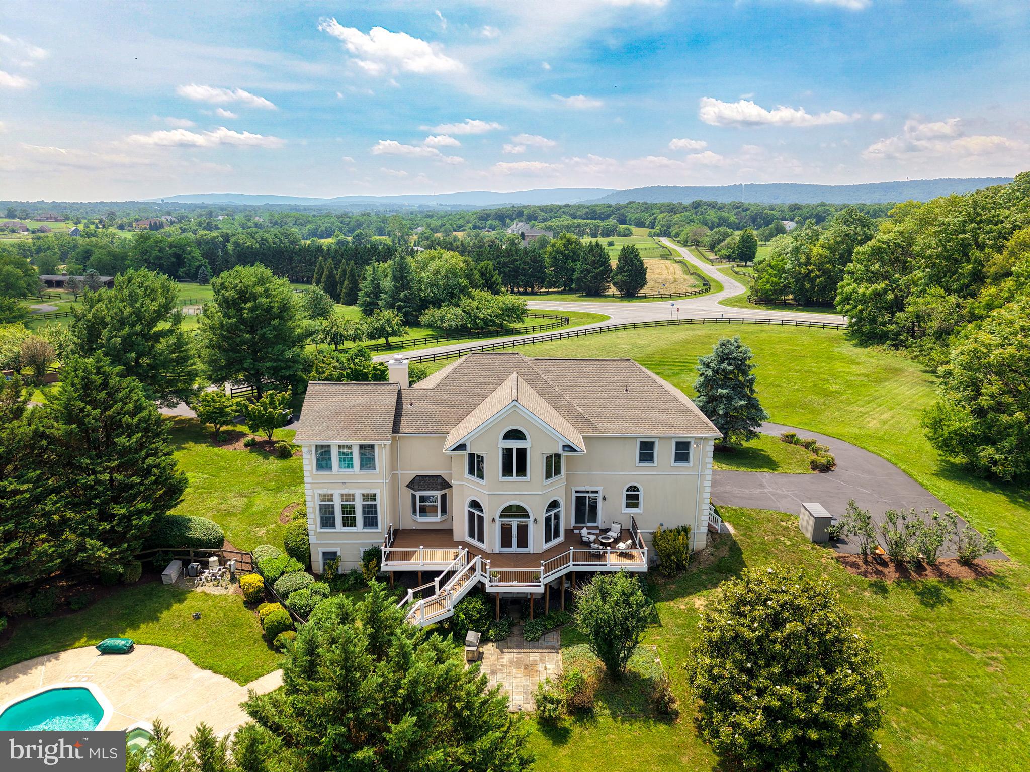 CATOCTIN CREEKS - Residential