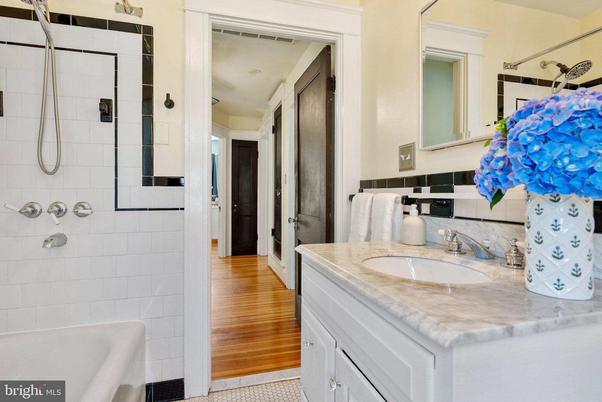 OLD CATONSVILLE - Residential