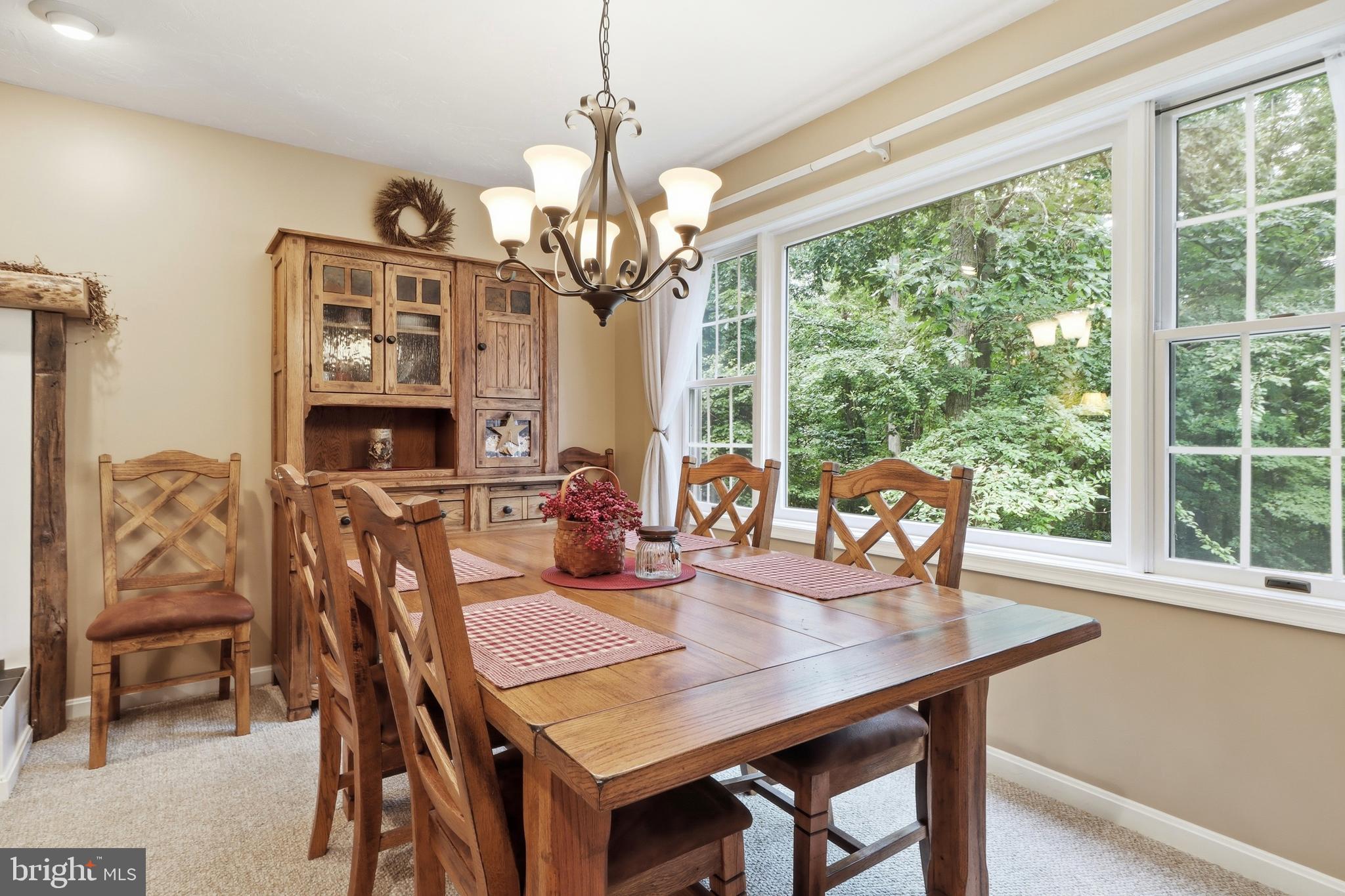 LAUREL WOODS - Residential