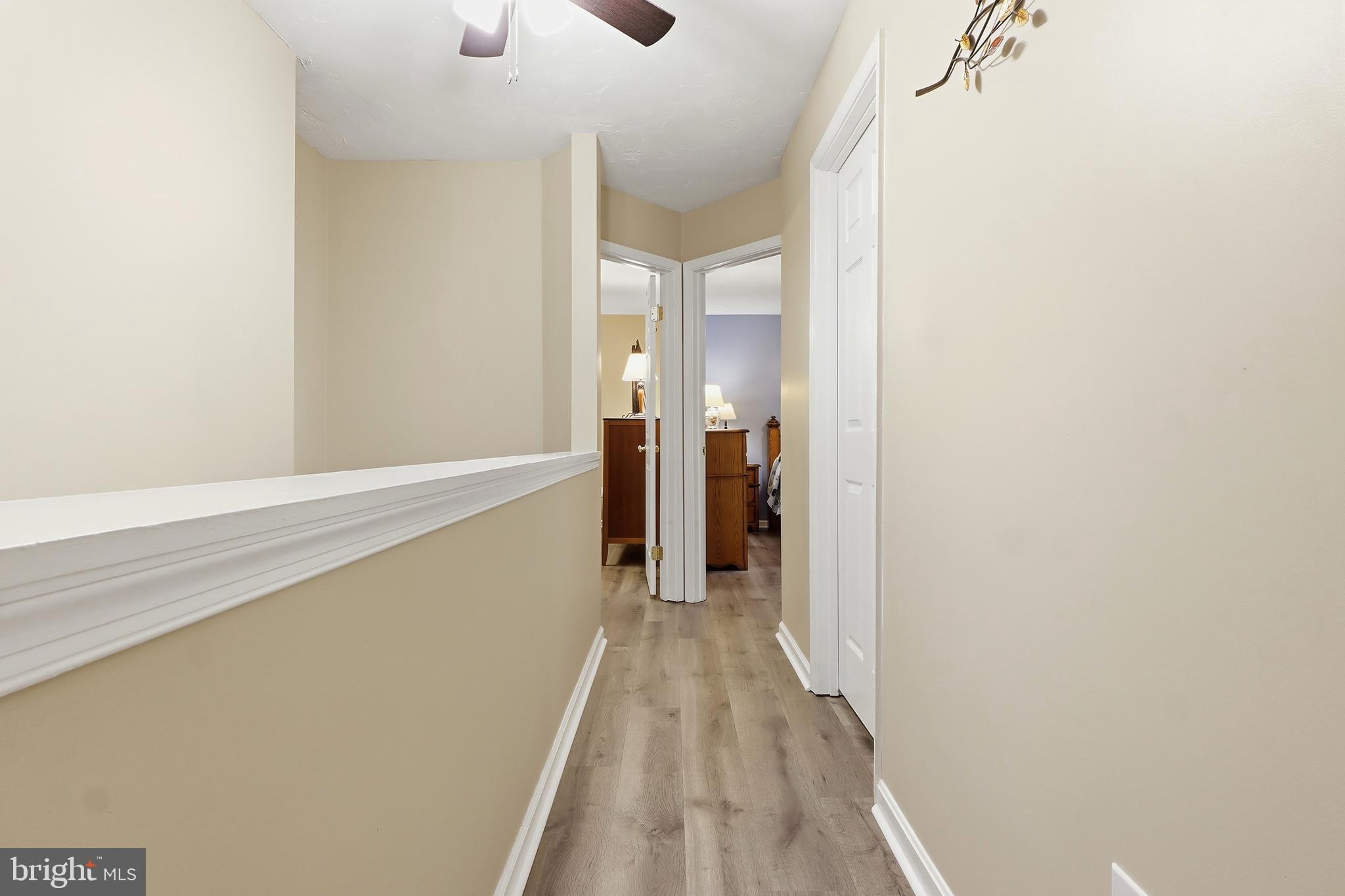 LAUREL WOODS - Residential
