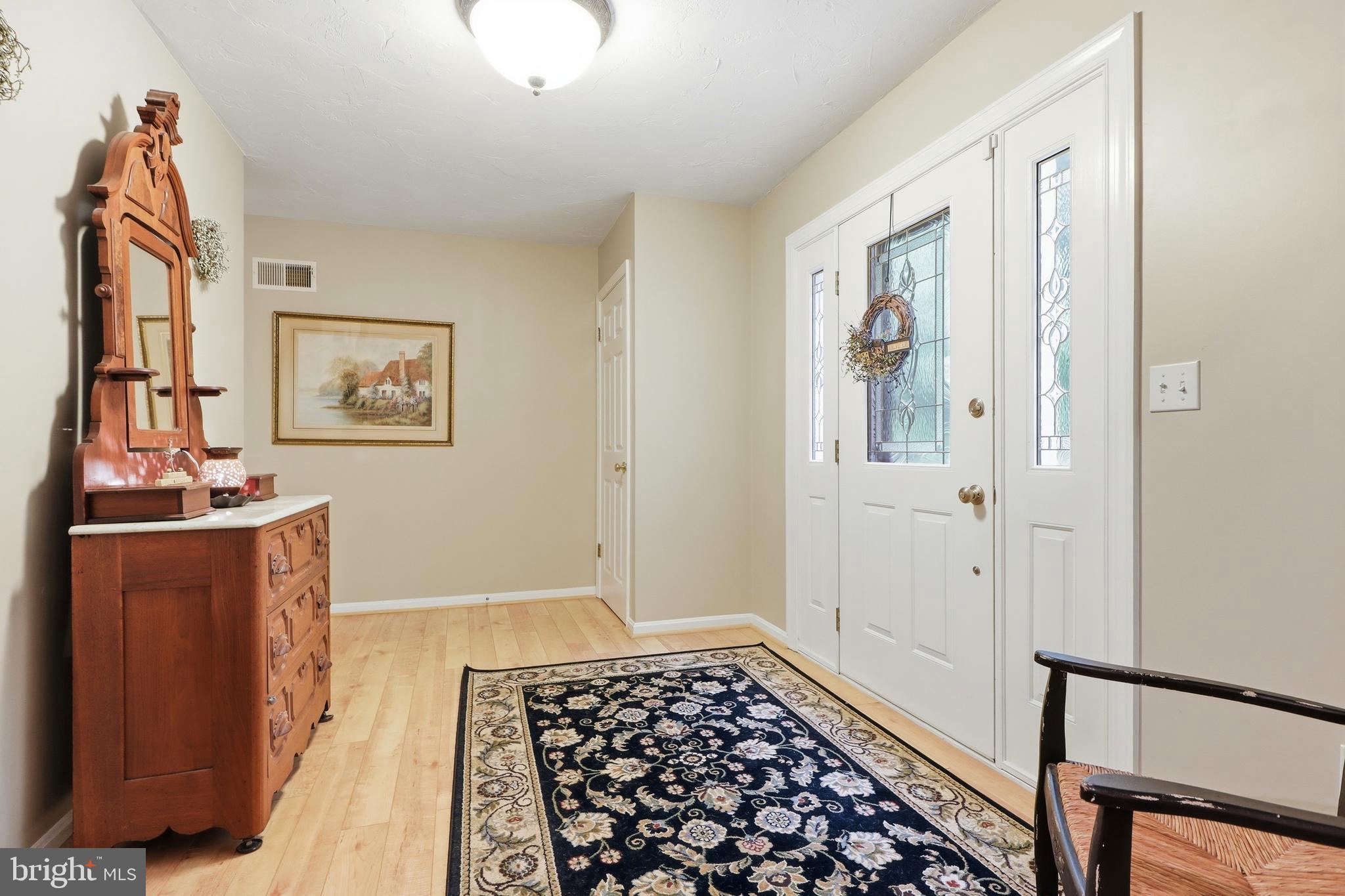 LAUREL WOODS - Residential