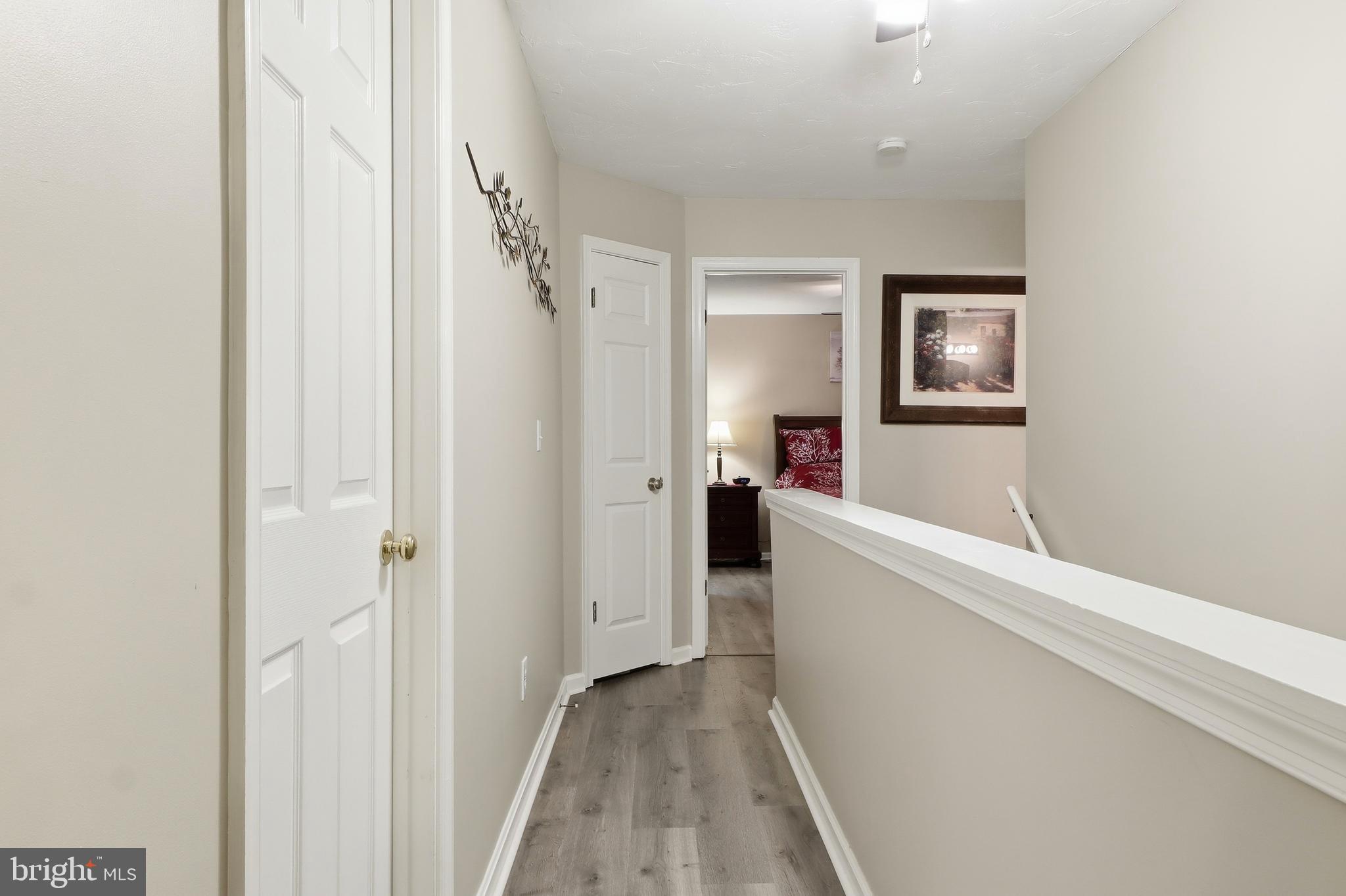 LAUREL WOODS - Residential