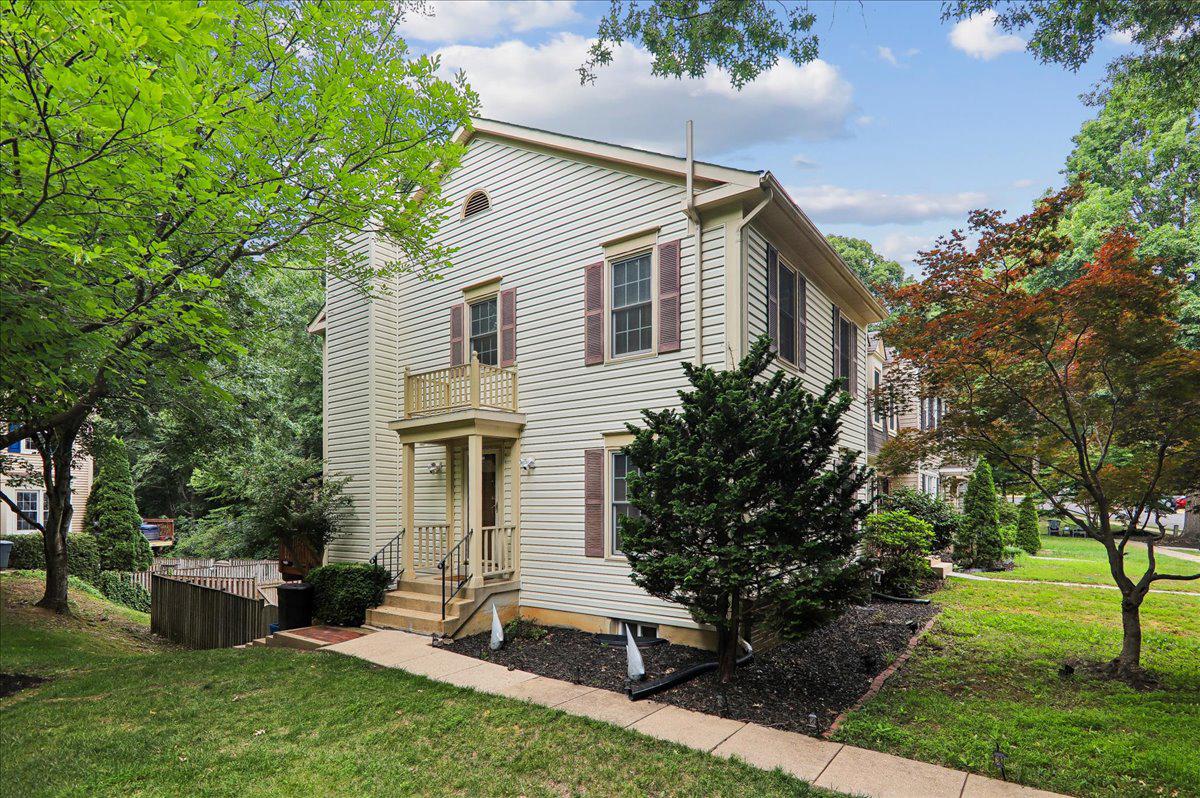 SPRING WOODS - Residential
