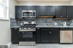 WEST PASSYUNK - Residential