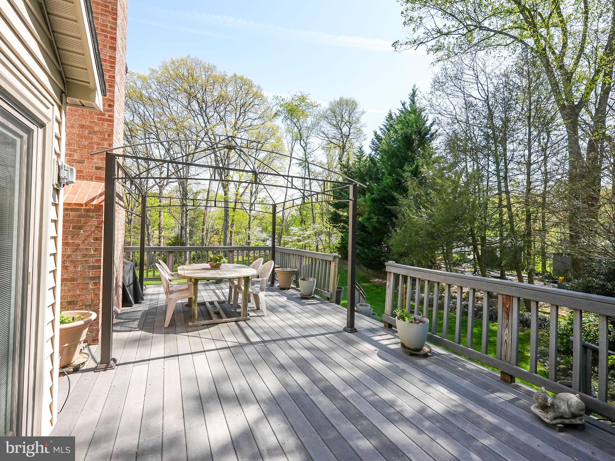 ROLLING VALLEY - Residential