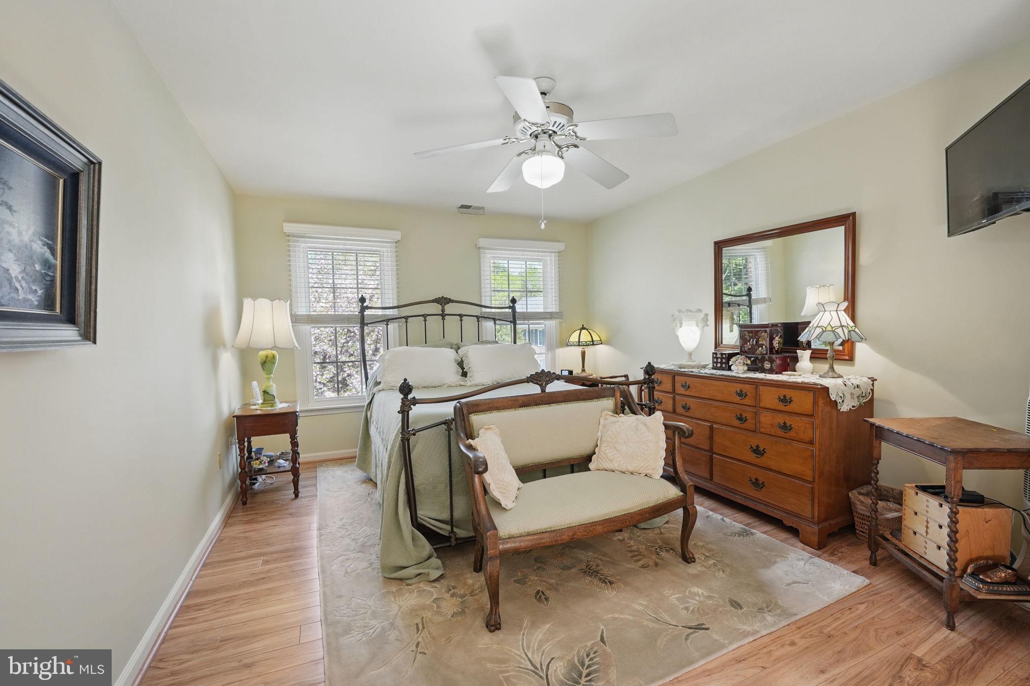 ROLLING VALLEY - Residential