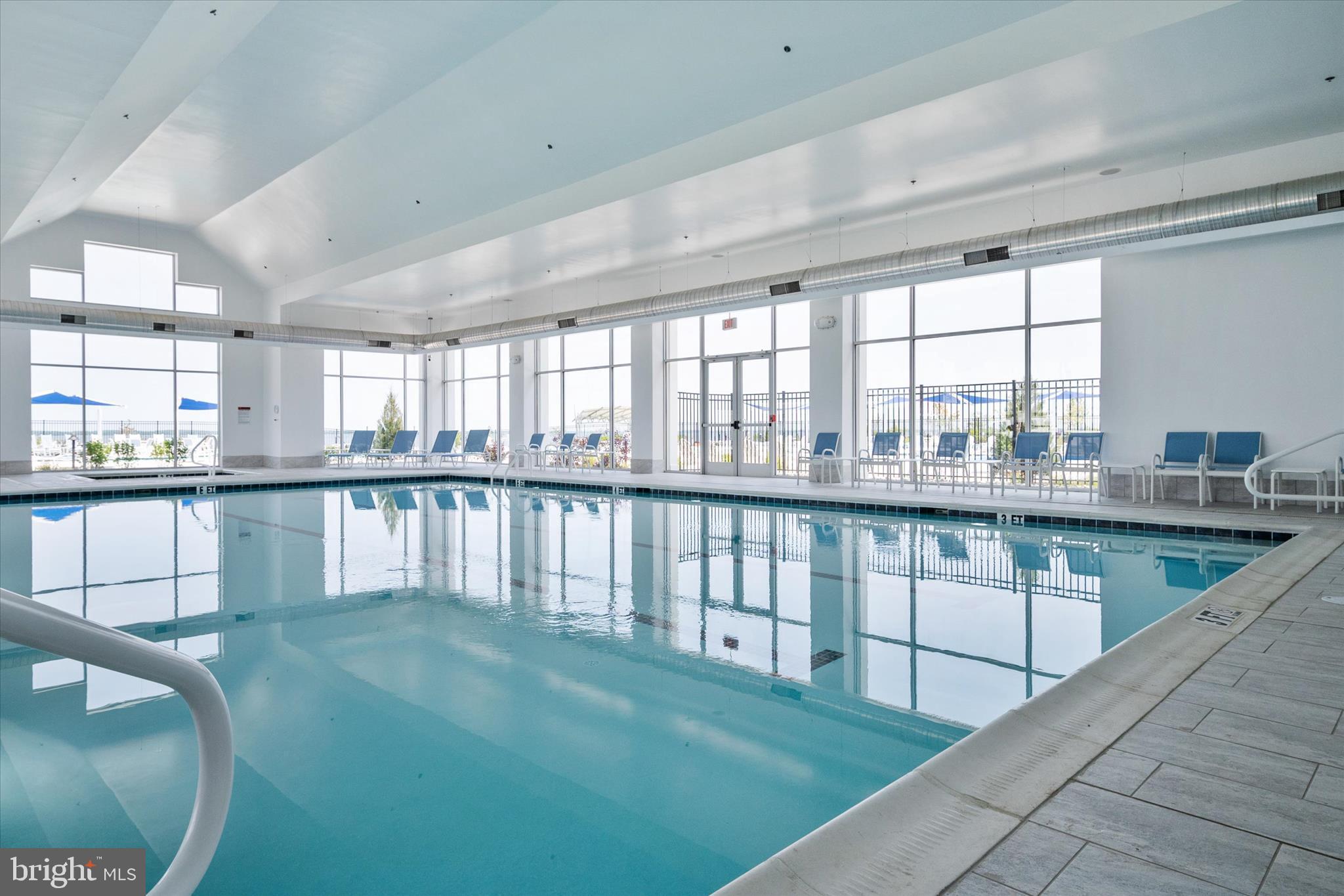 FOUR SEASONS AT KENT ISLAND - Residential